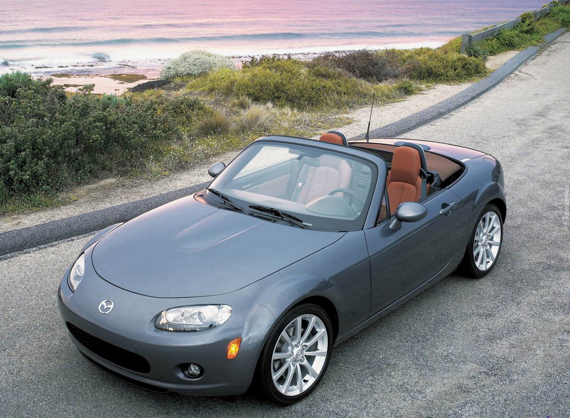 Szara, Mazda, MX-5