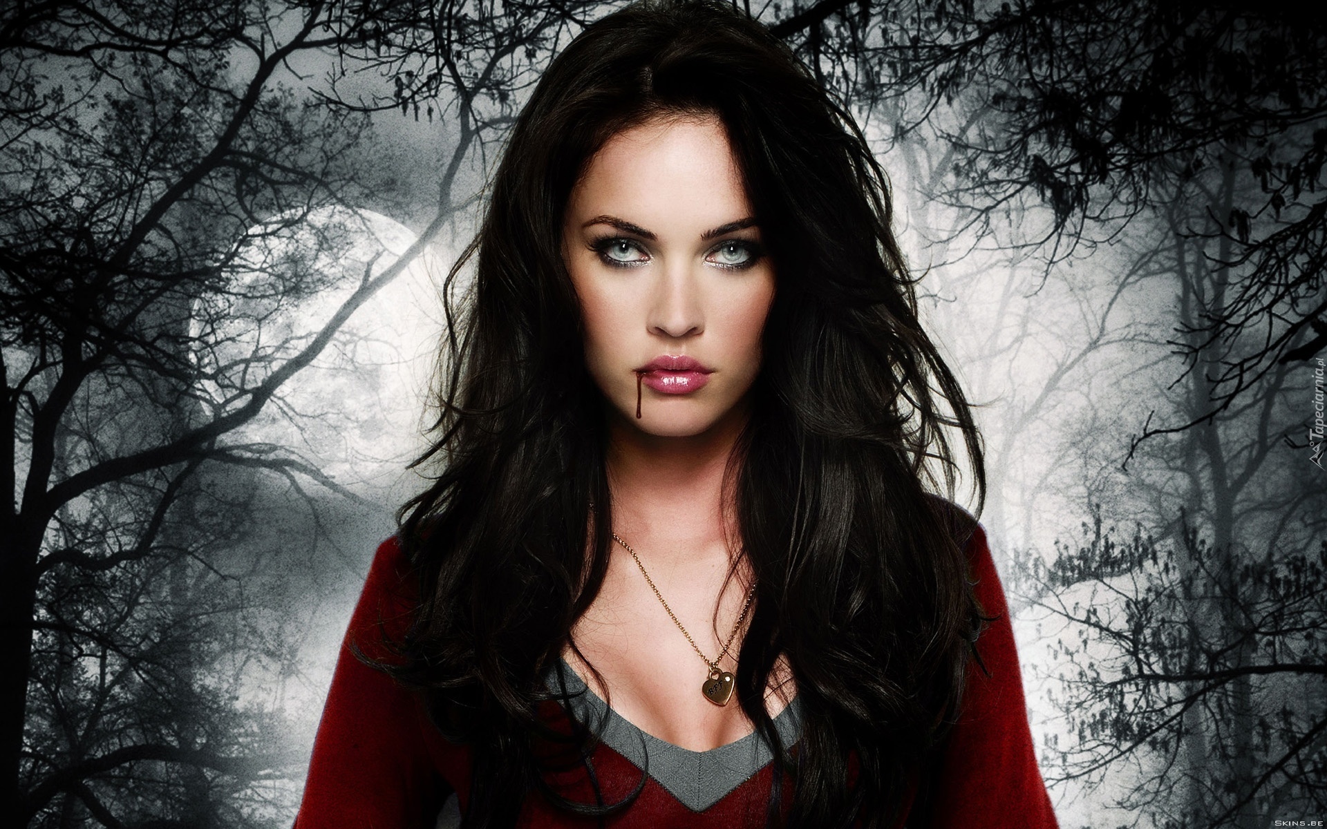 Megan Fox, Wampir, Medalik, Las