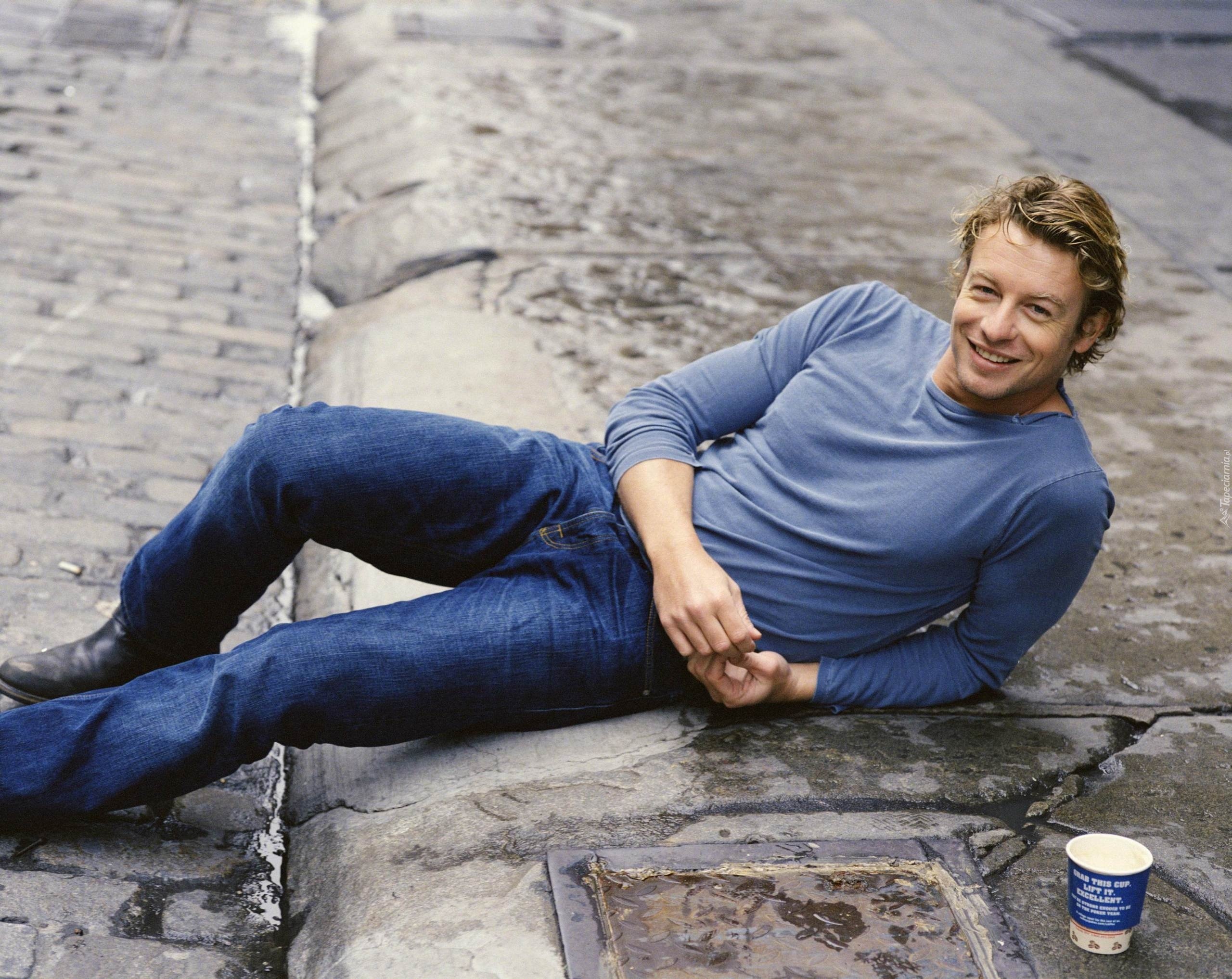 Simon Baker