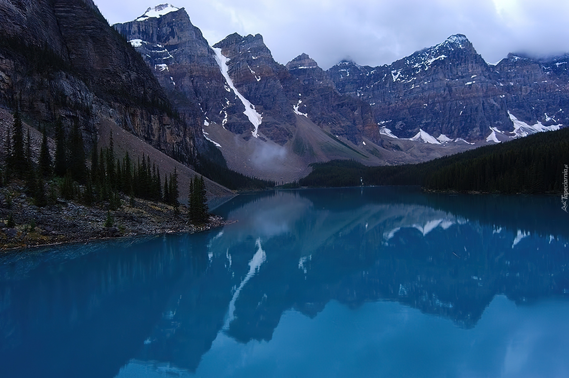 Kanada, Jezioro Moraine Lake,  Park Narodowy Banff