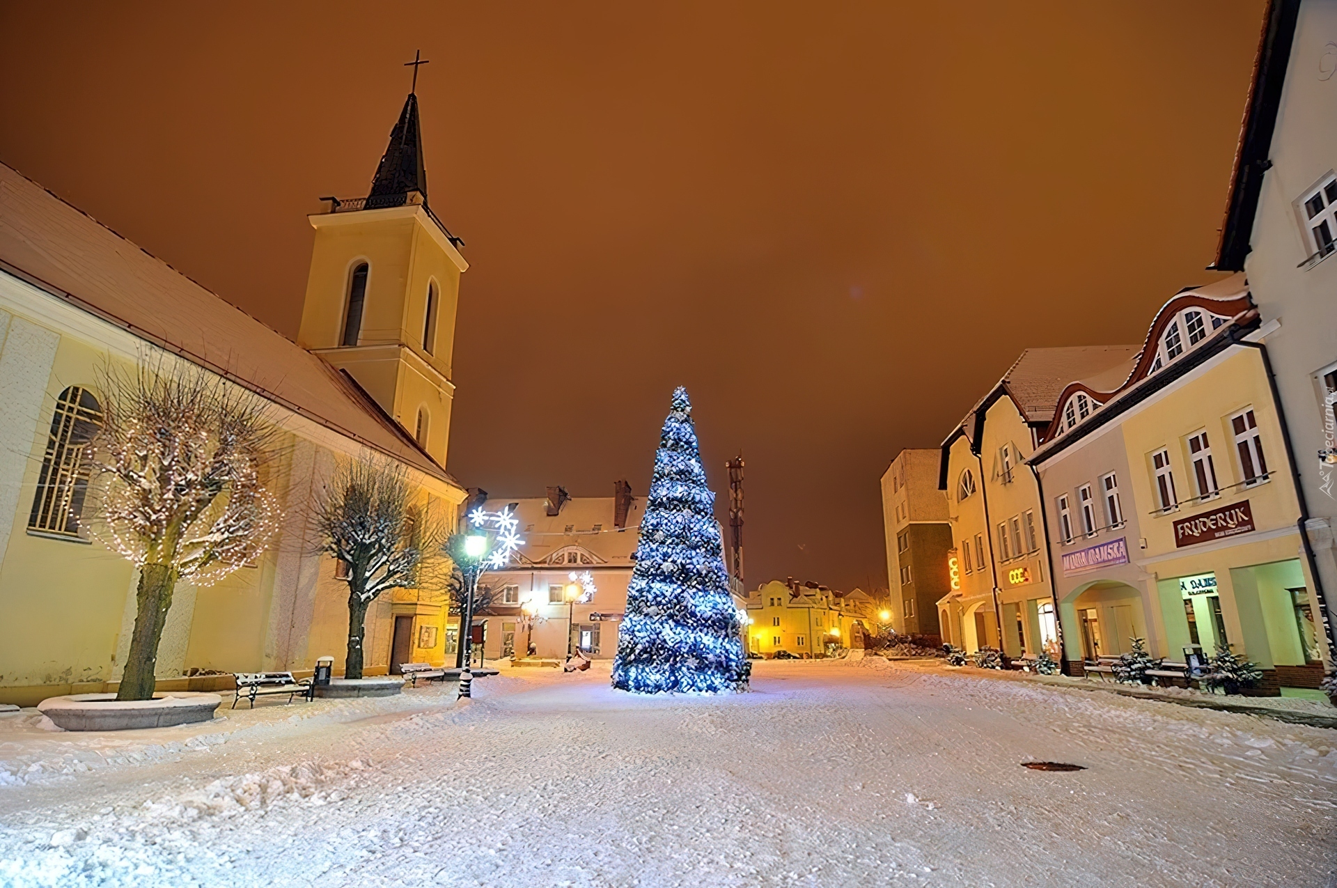 Miasto, Polkowice, Wieczór