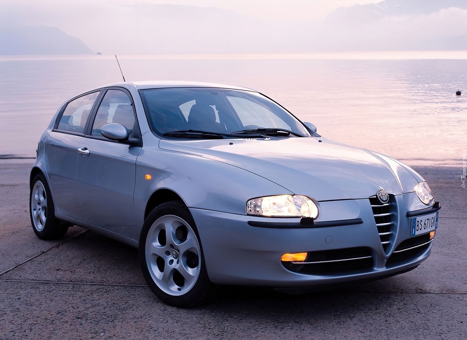 Niebieskie, Alfa Romeo 147