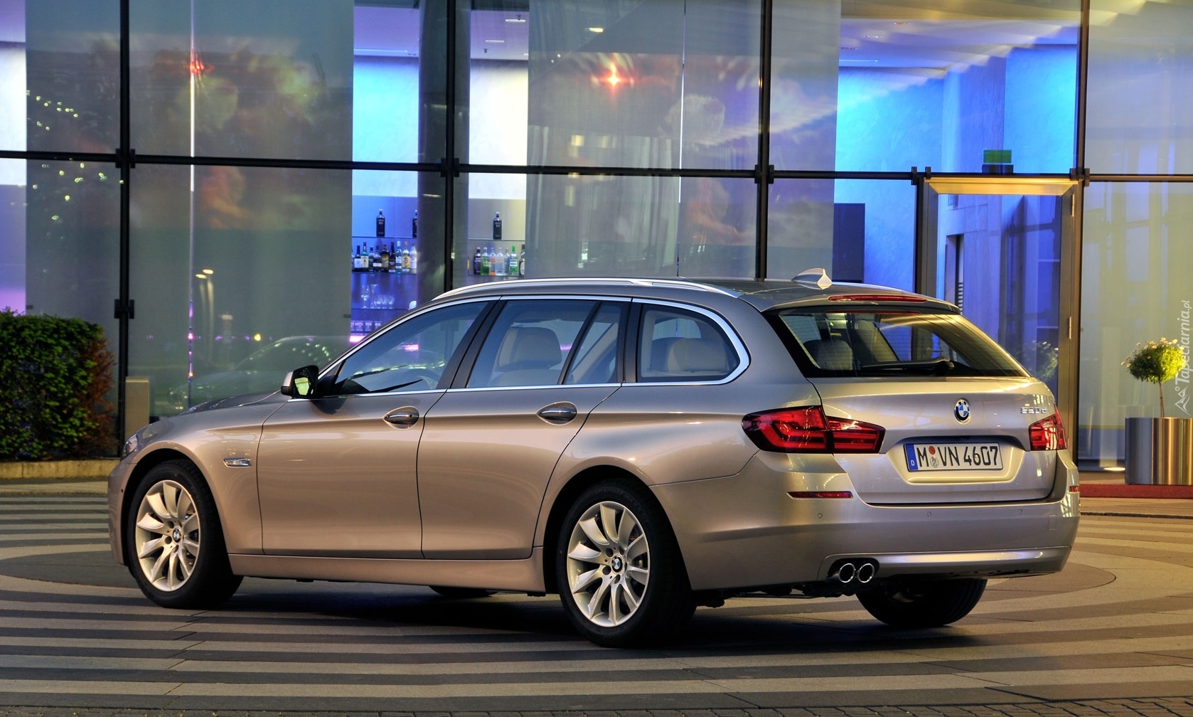 Bmw f10 универсал