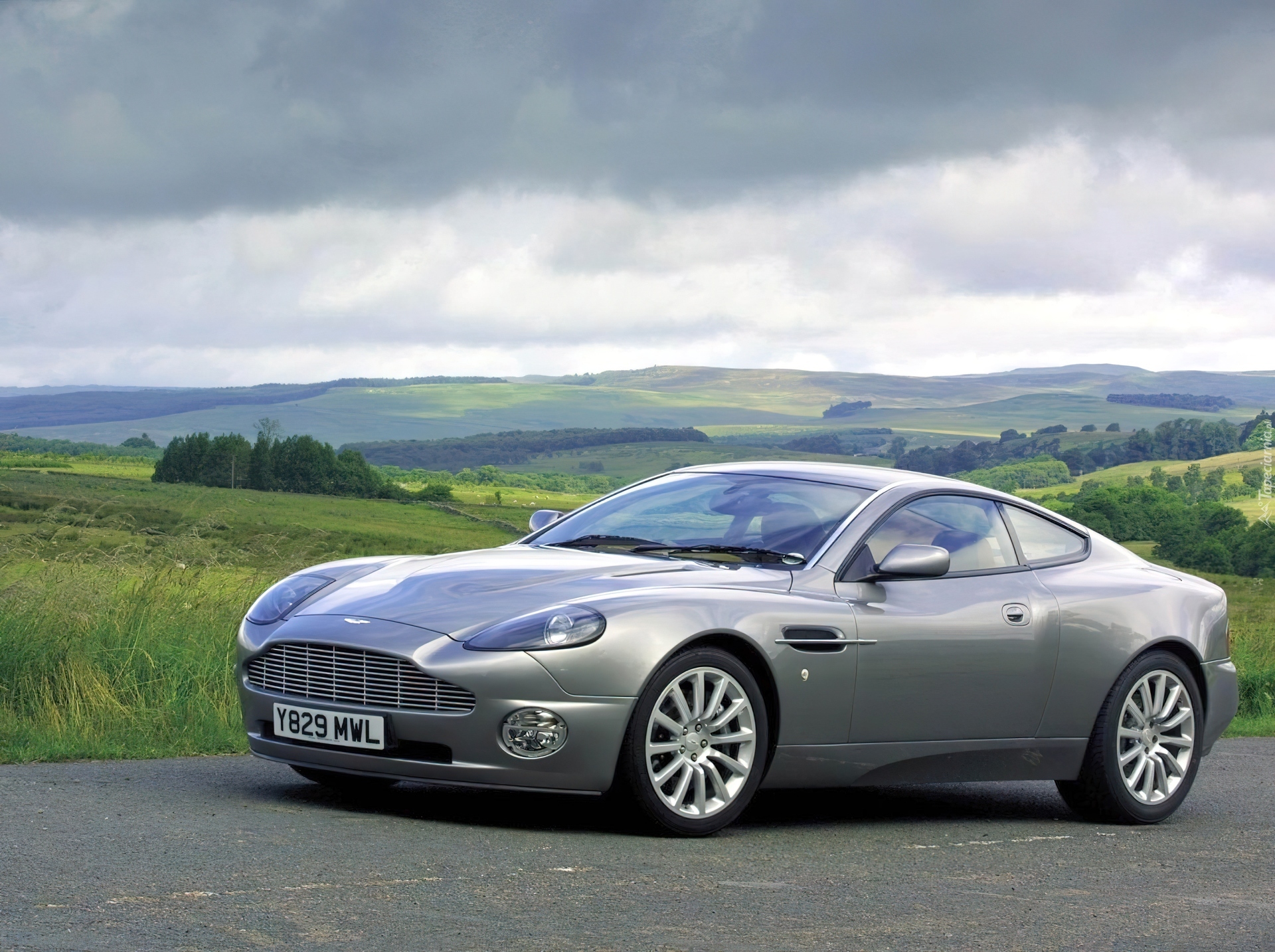 Aston Martin DB7