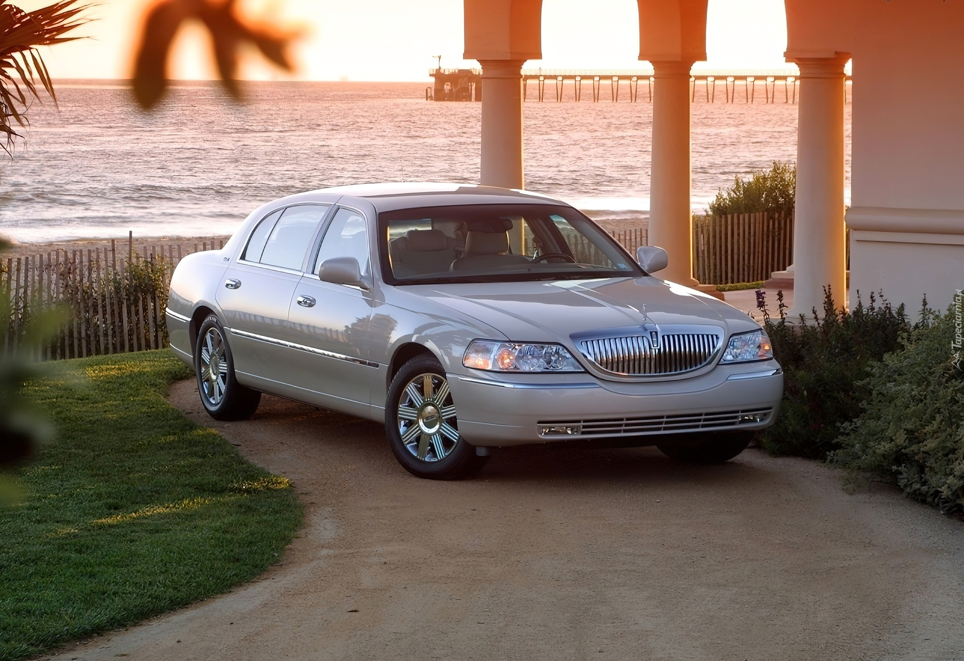 Lincoln Town Car