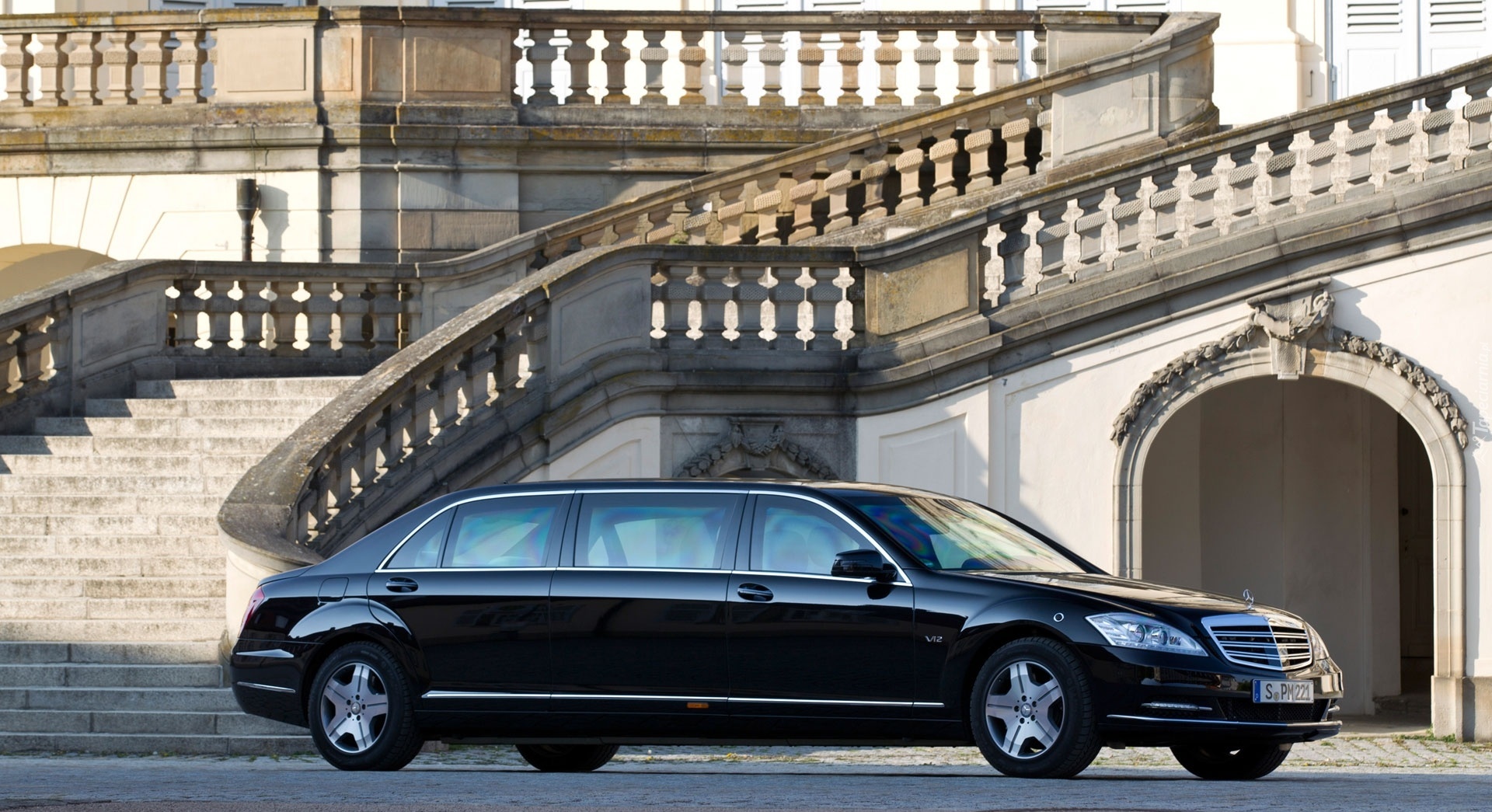 Mercedes S 600 Pullman Quard