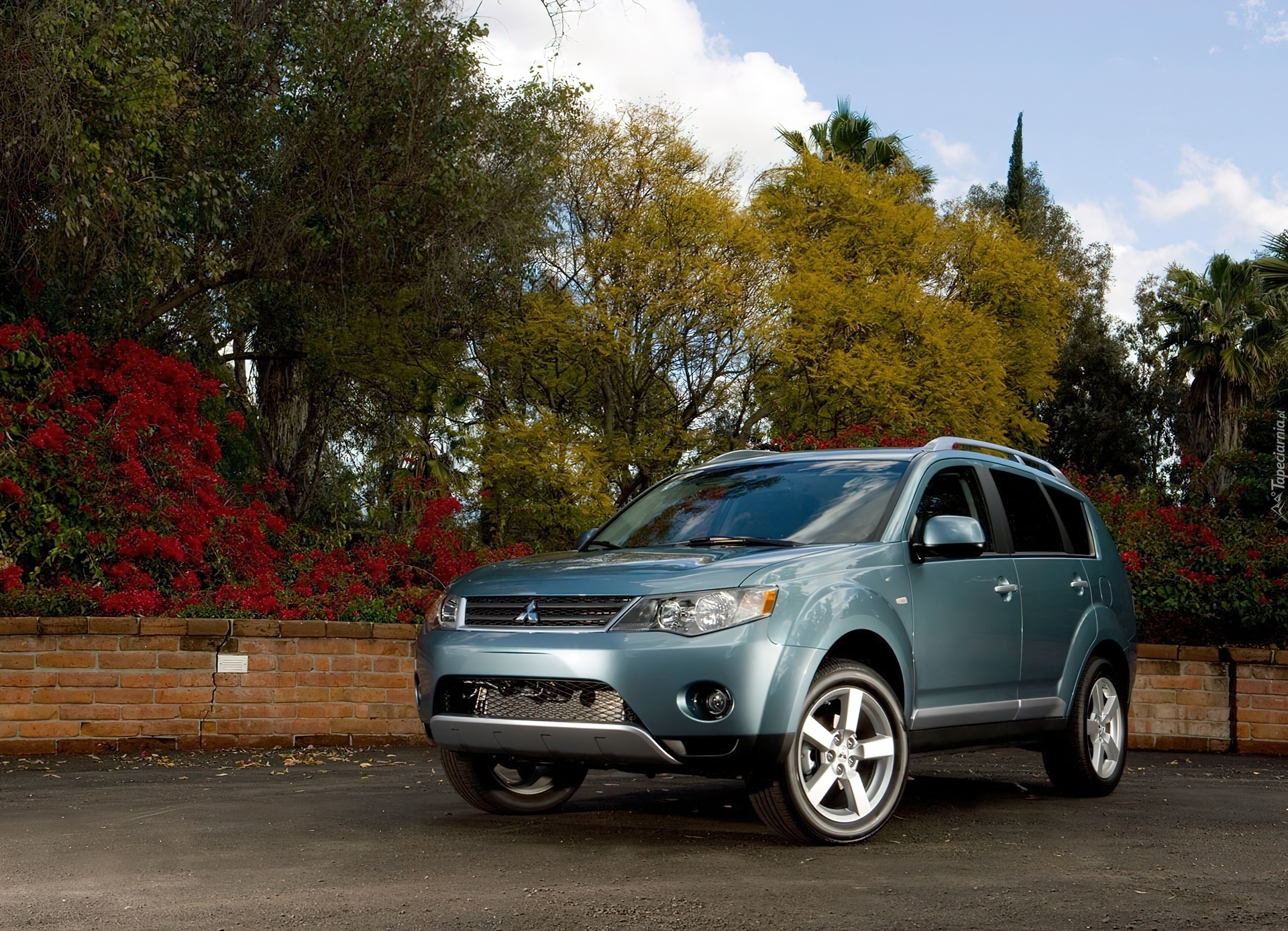 Mitsubishi outlander 2000