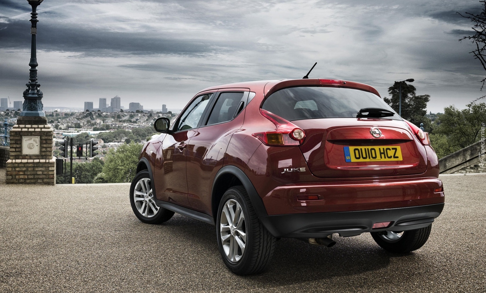 Bordowy, Nissan Juke