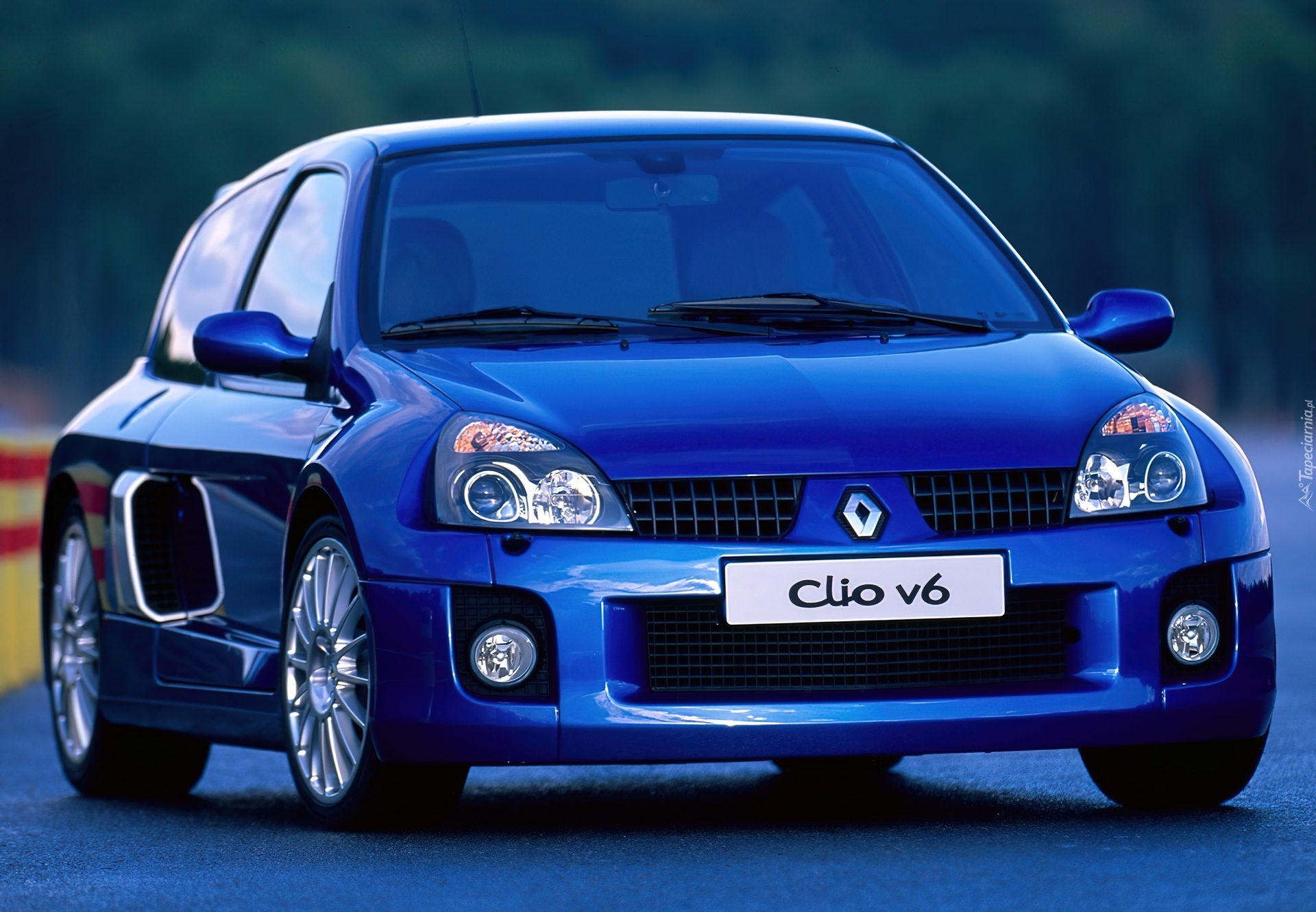 Renault Clio V6