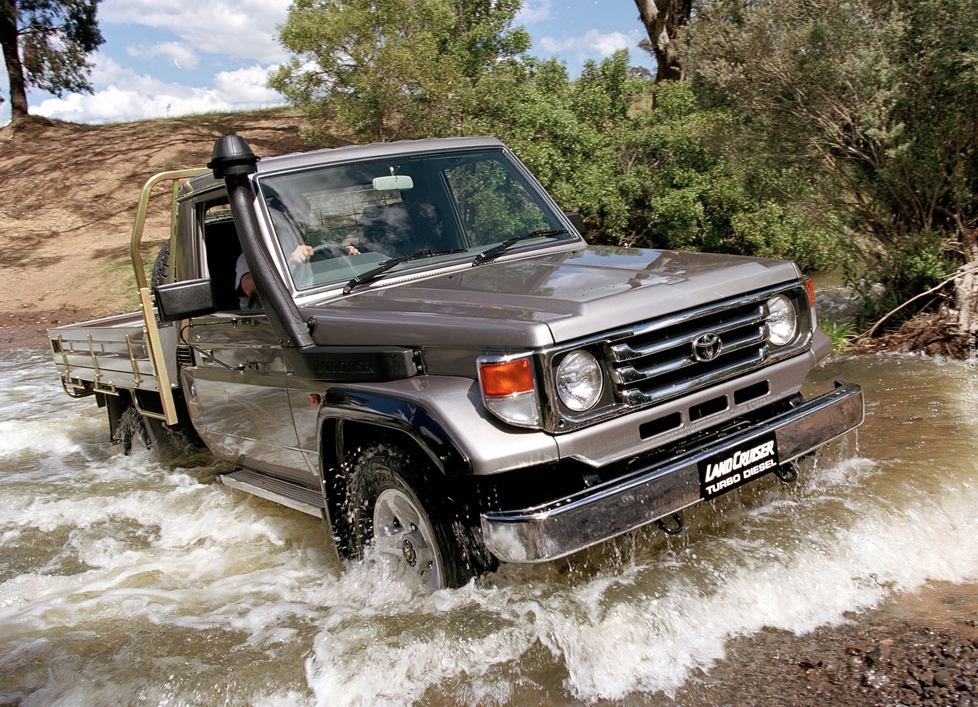 Toyota Land Cruiser 70