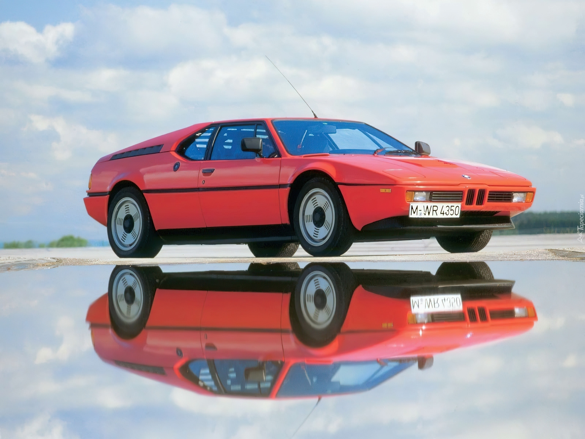 Super, Auto, BMW M1