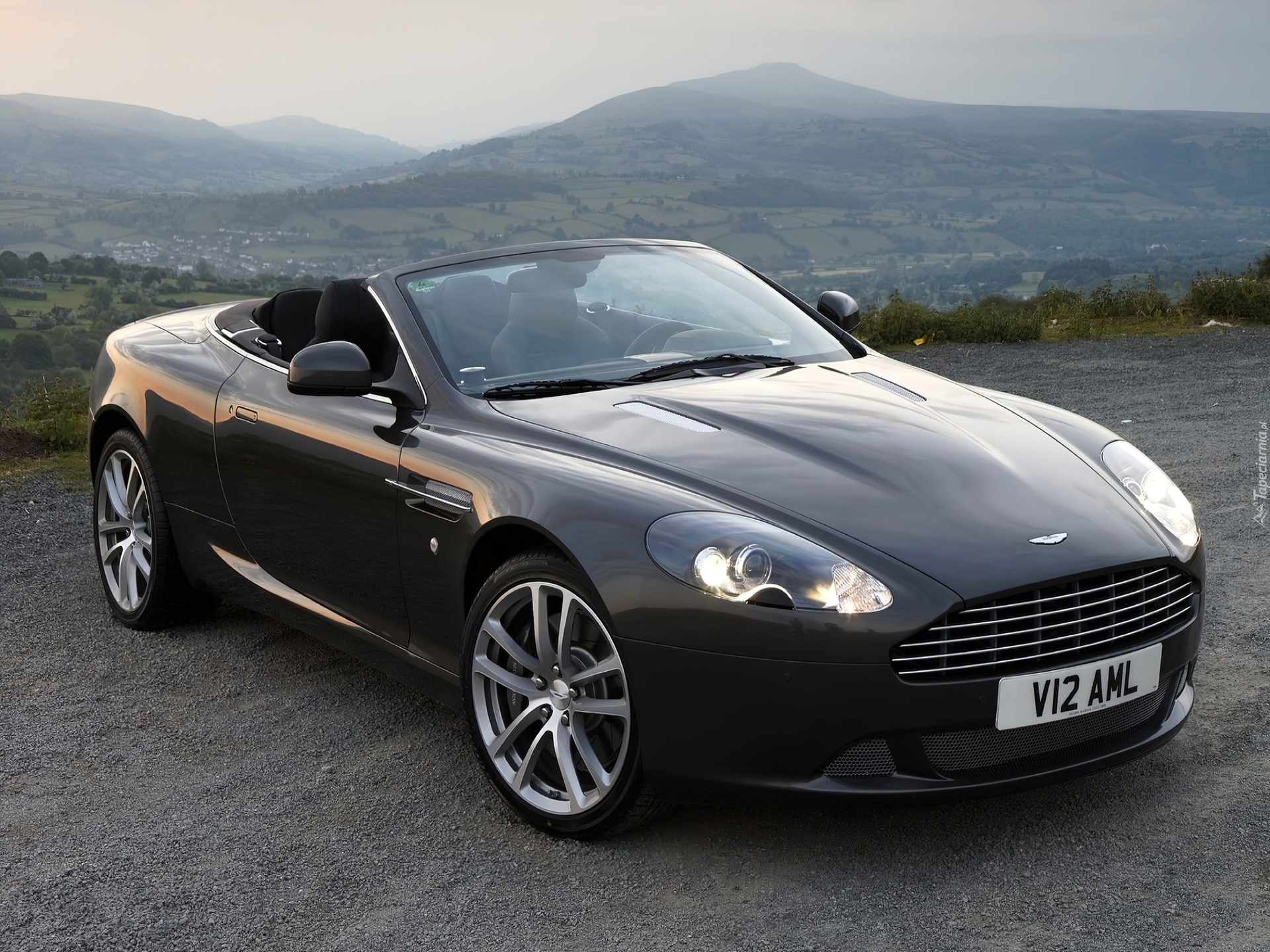 Aston Martin DB9, Kabriolet