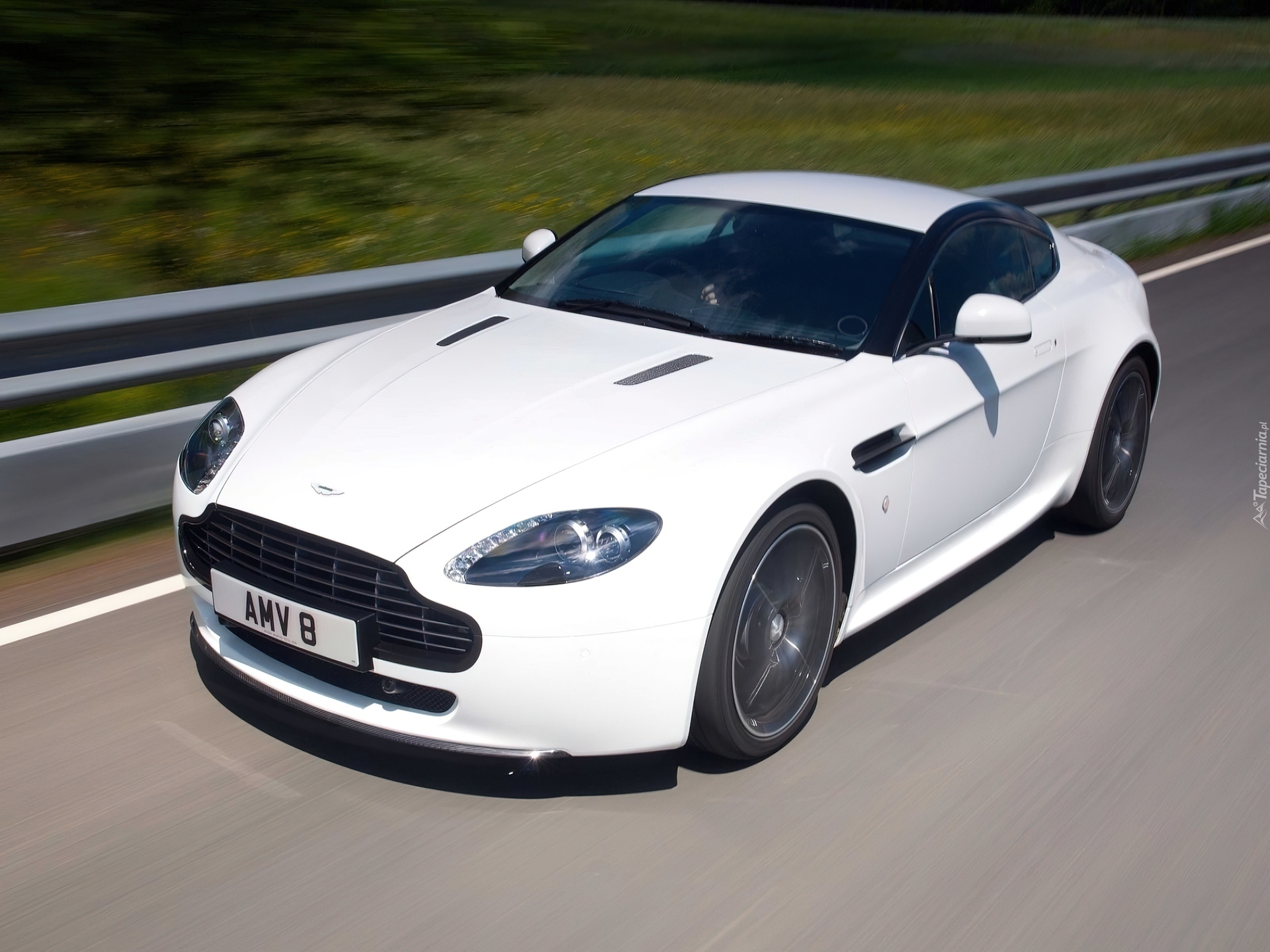 Aston Martin V8 Vantage