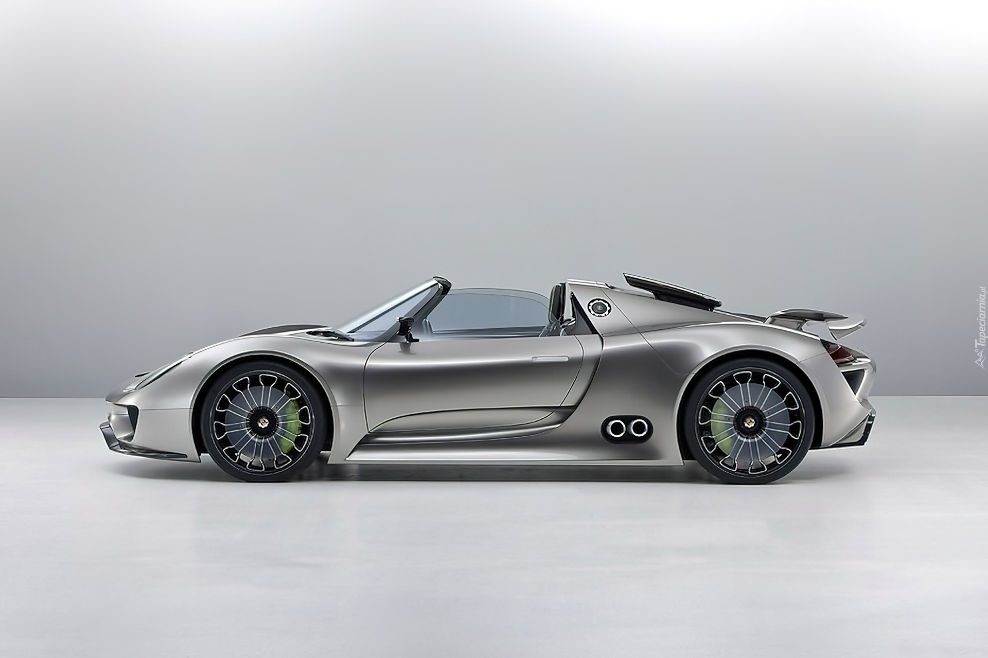 Srebrne, Porsche 918 Spyder