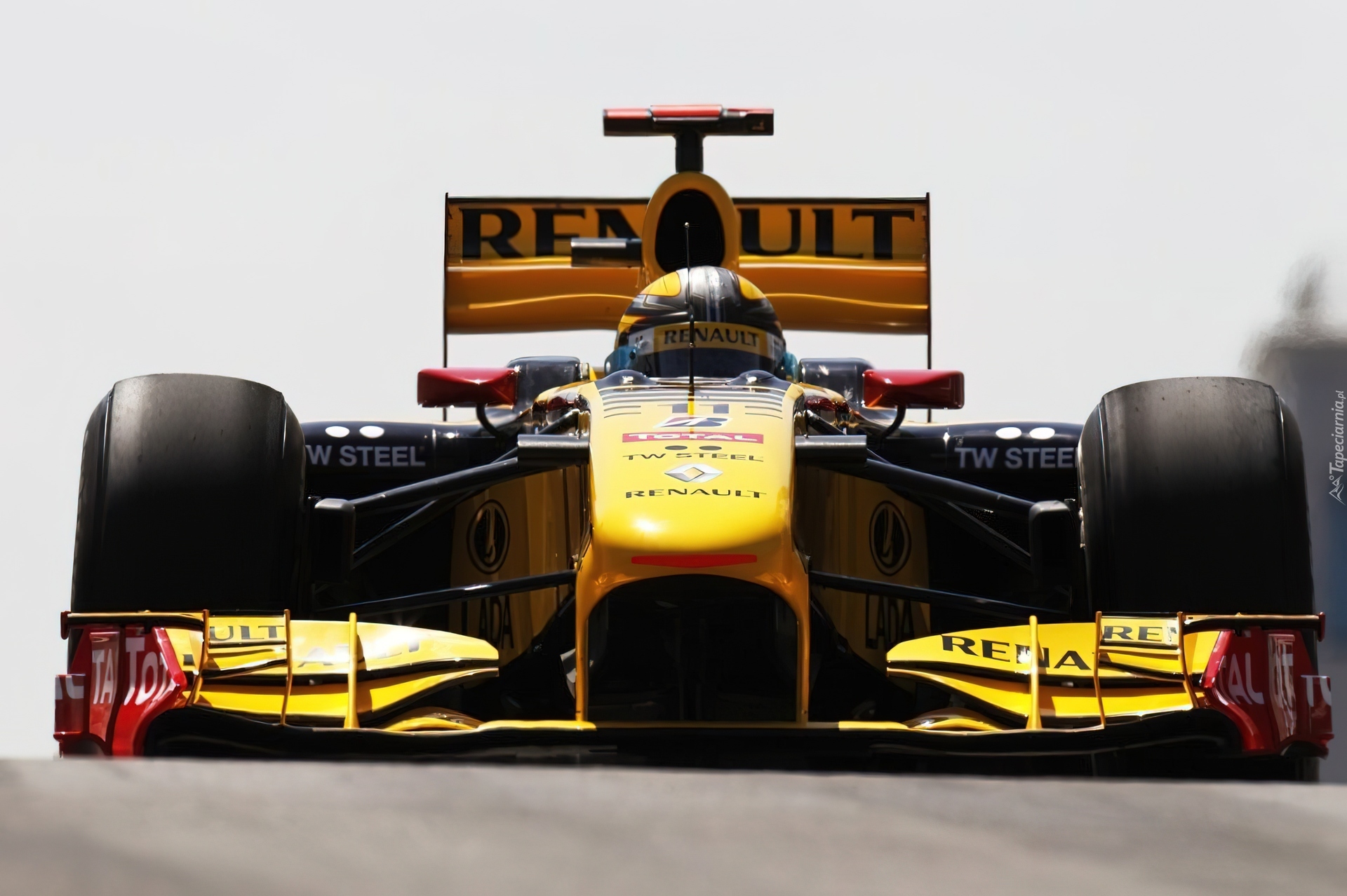 Renault F1, Opony, Przód