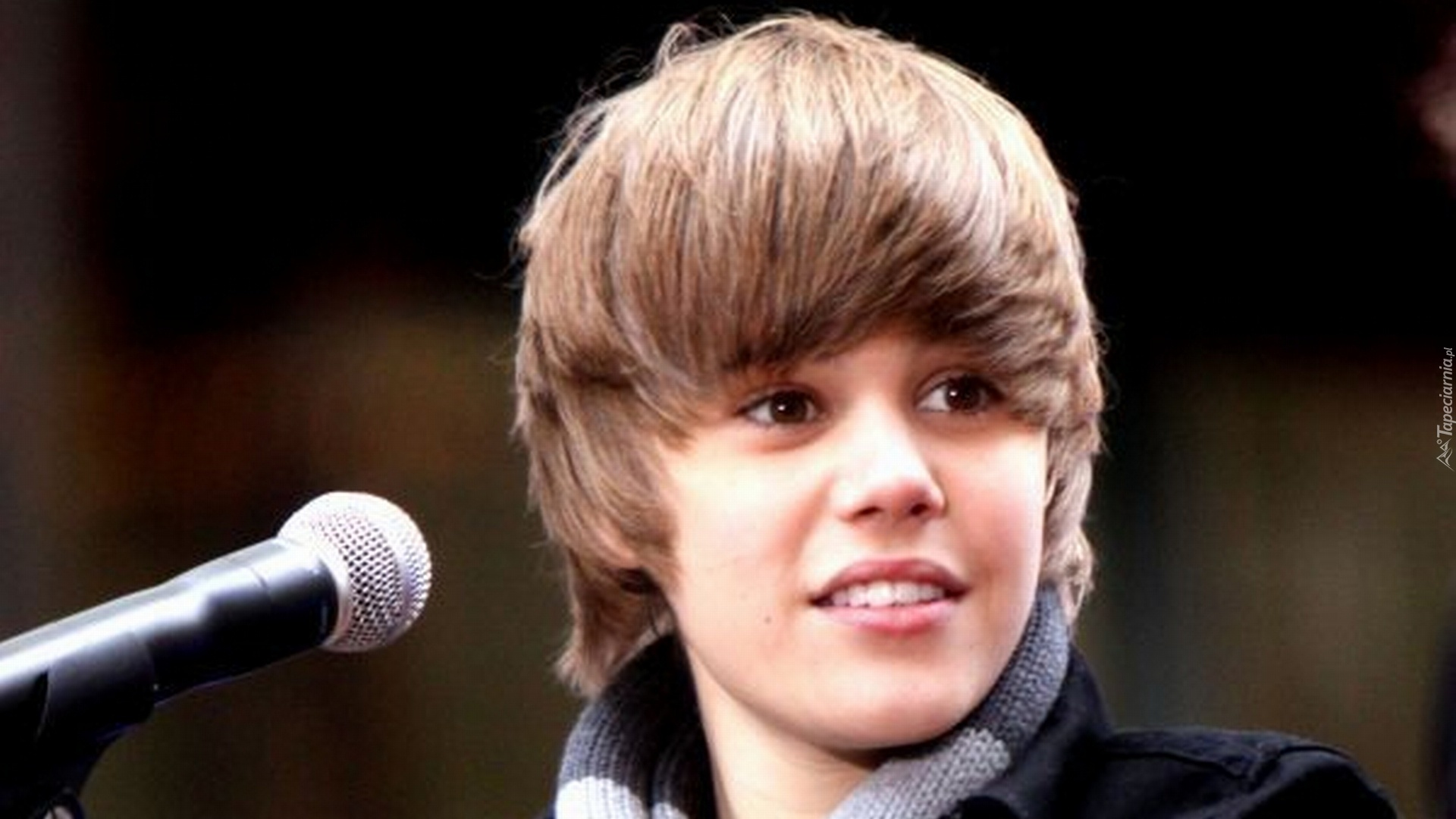 Justin Bieber, Mikrofon