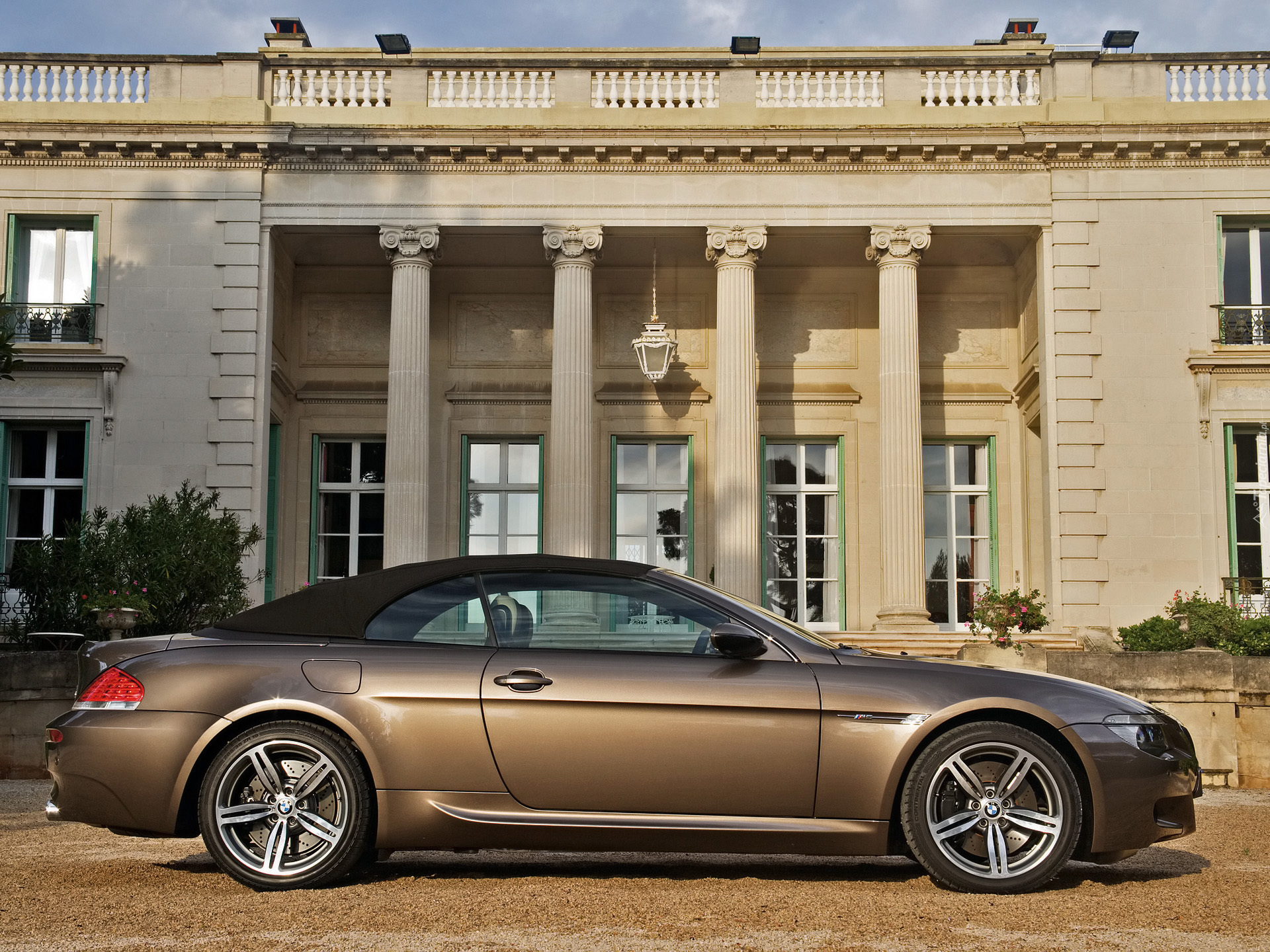 BMW 6, E63, Posiadłość