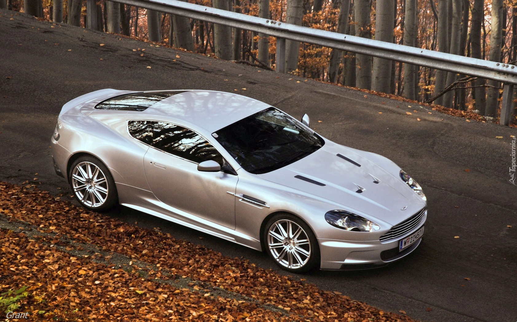 Aston Martin DBS, Droga