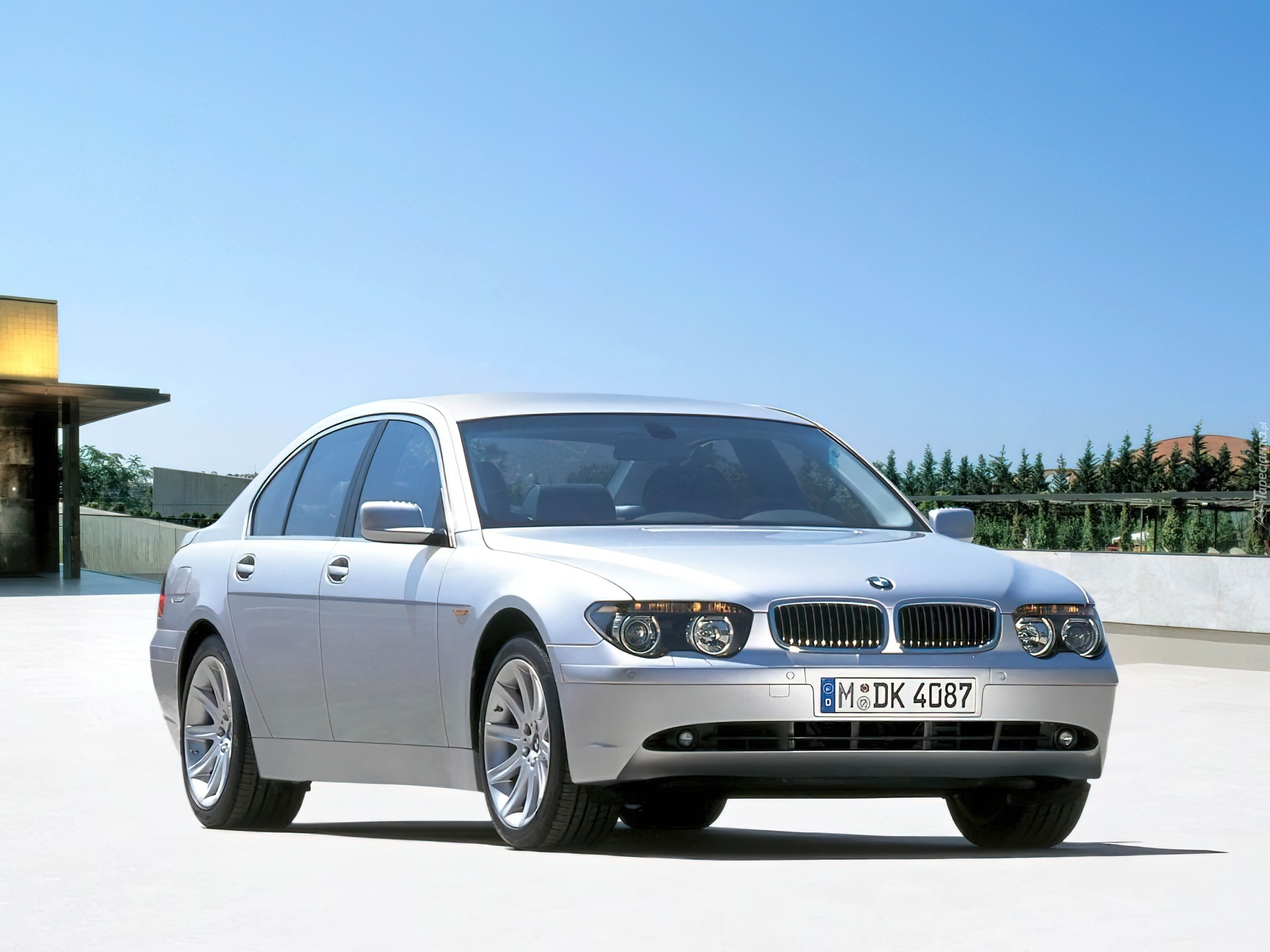 Srebrne, Bmw 7