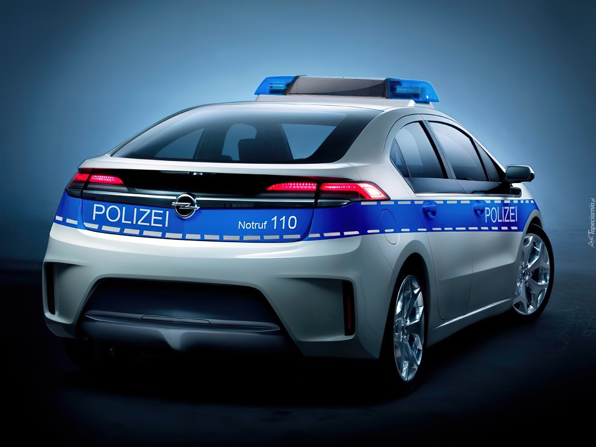 Policyjny, Opel Ampera