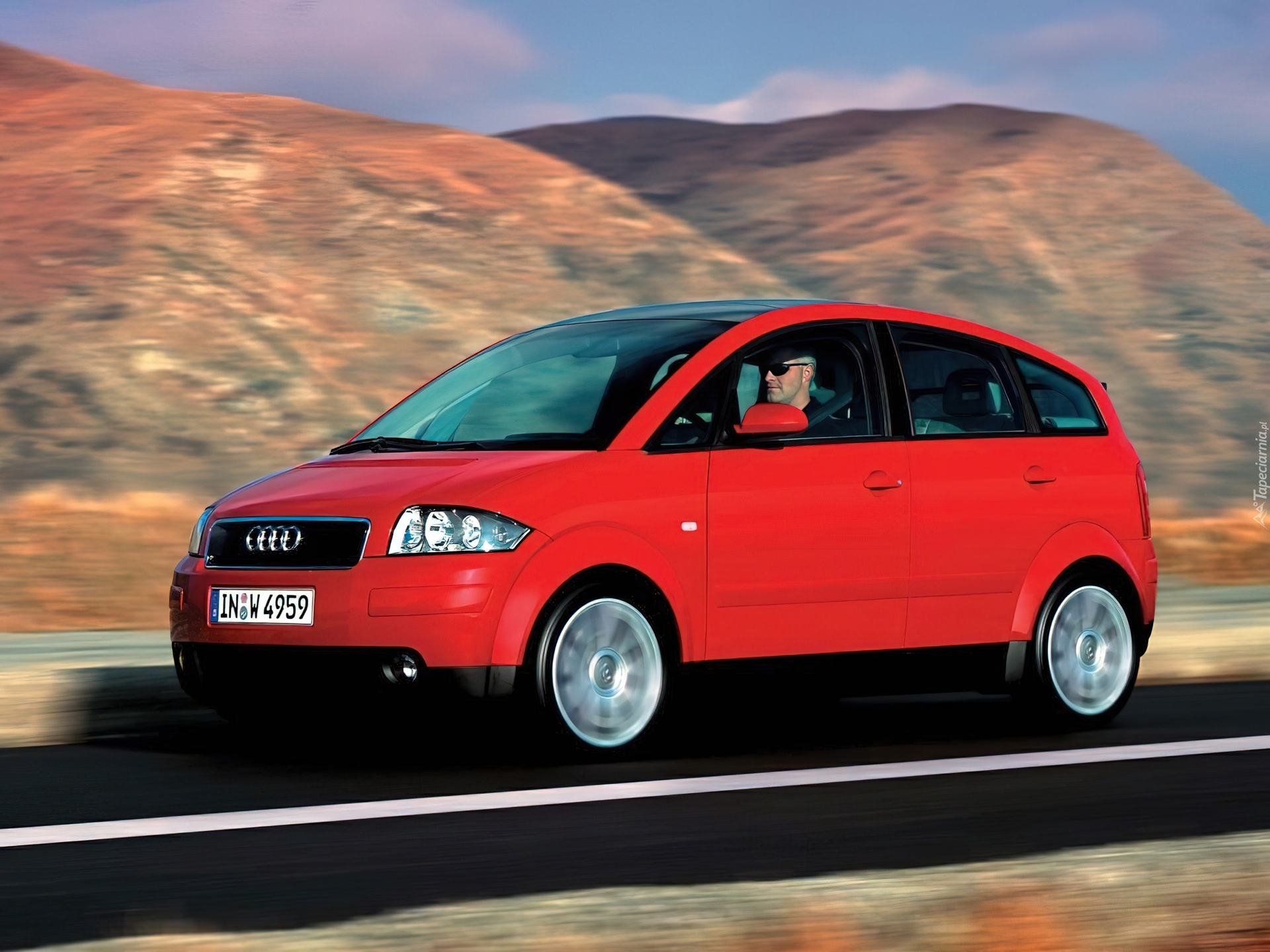 Czerwone, Audi A2