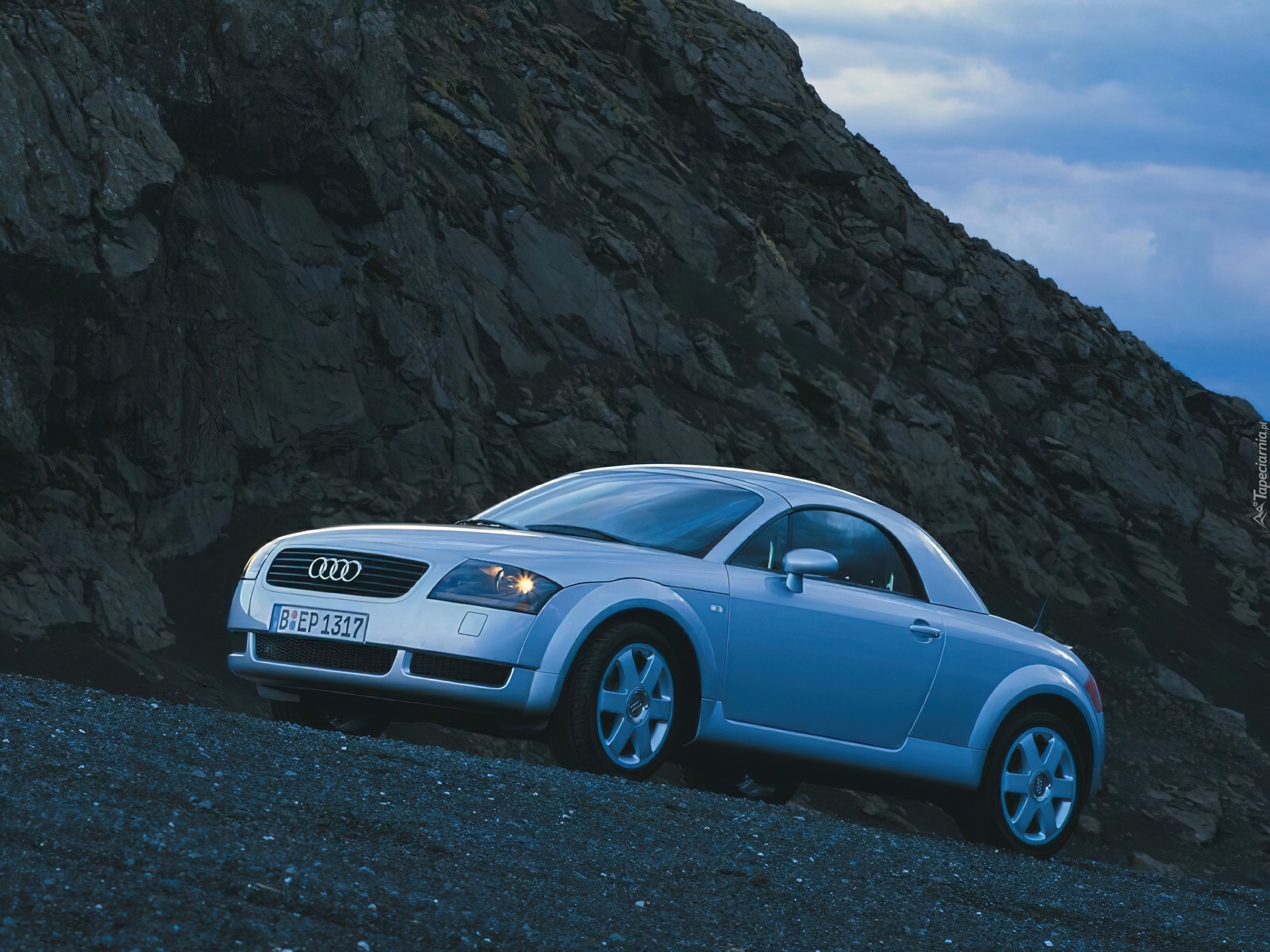 Srebrne, Audi TT