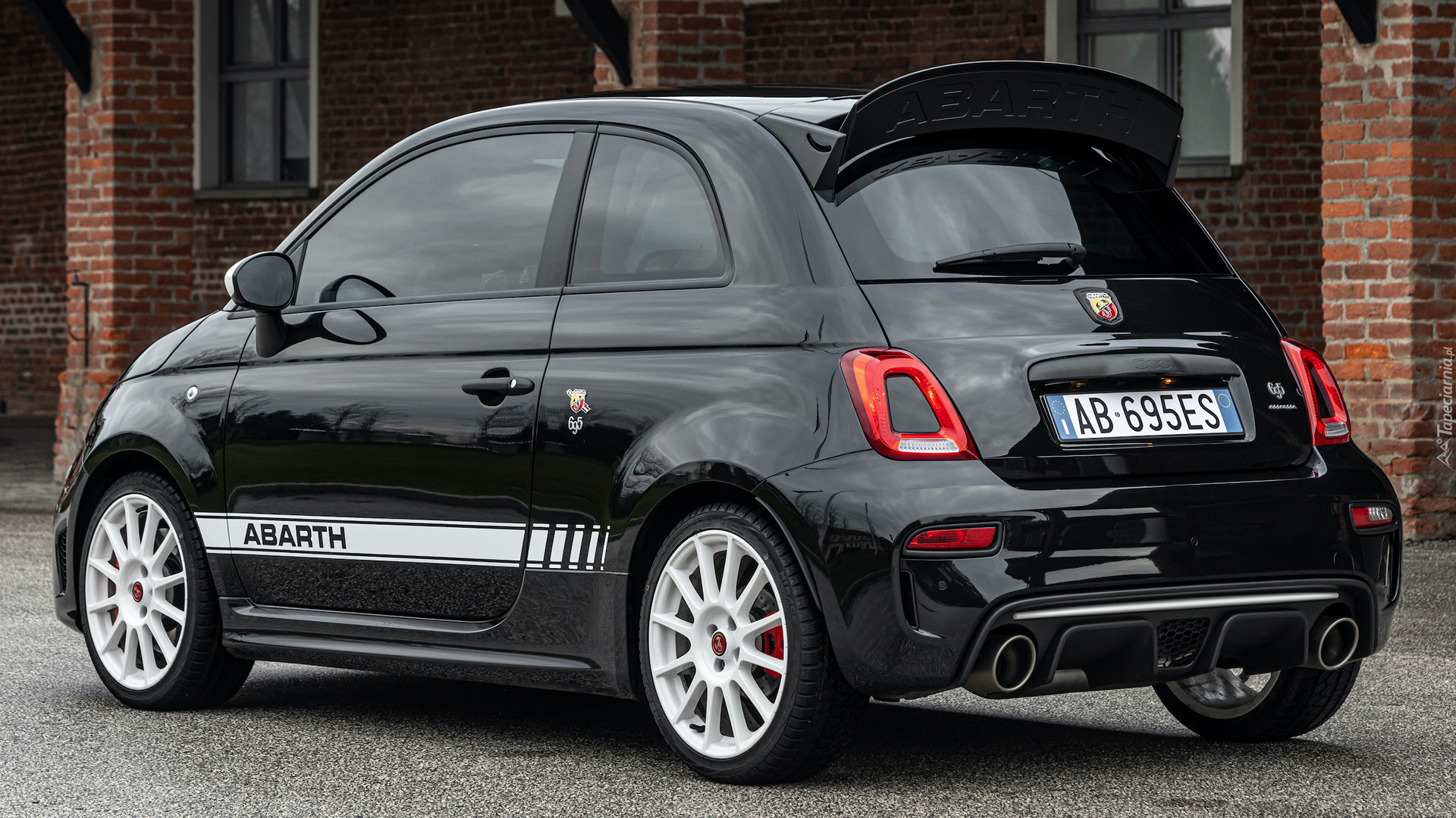 Abarth 695 Essesse