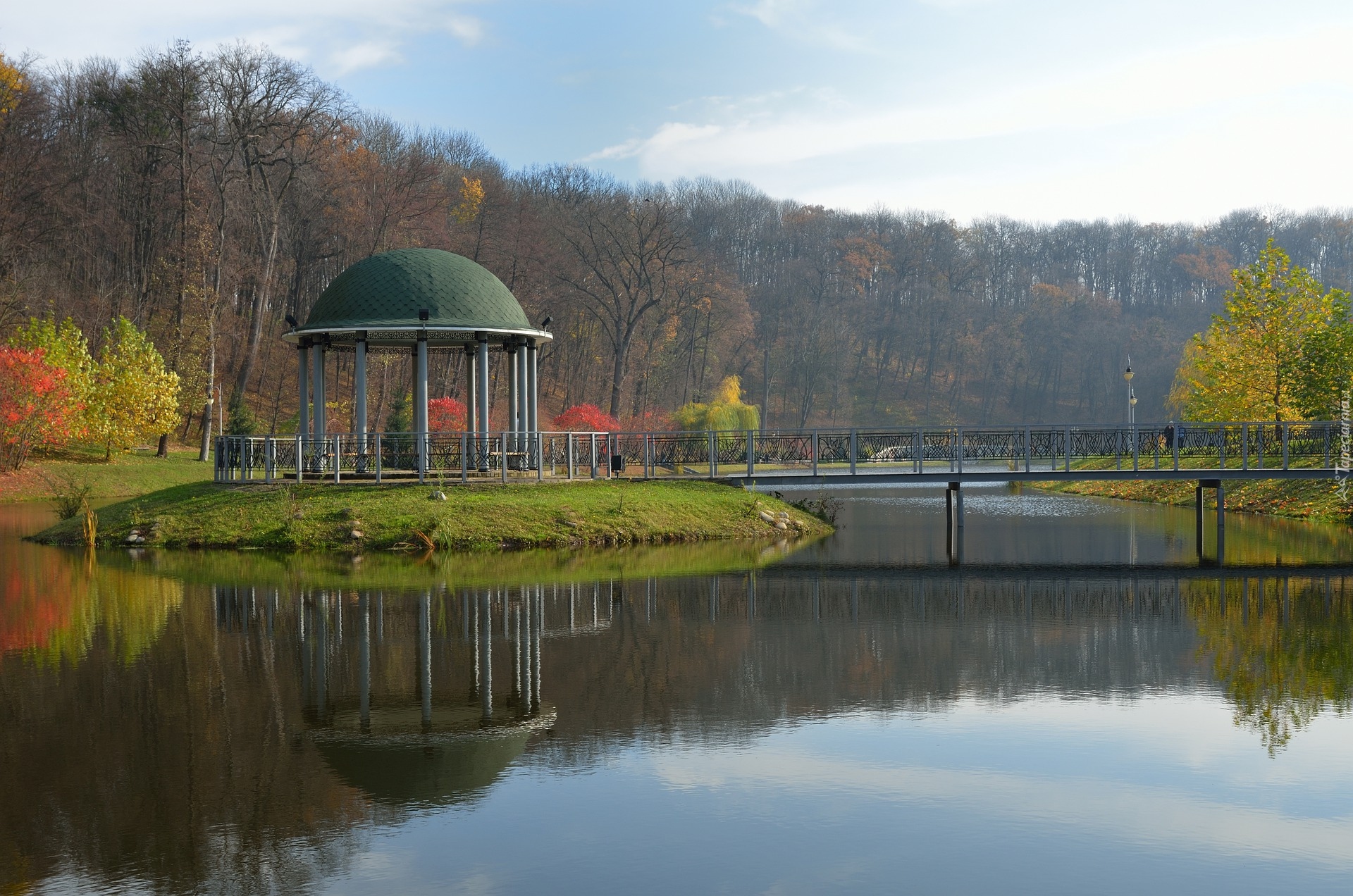 Park Feofaniya, Jezioro Panteleimon Lower, Altana, Wyspa, Most, Kijów, Ukraina