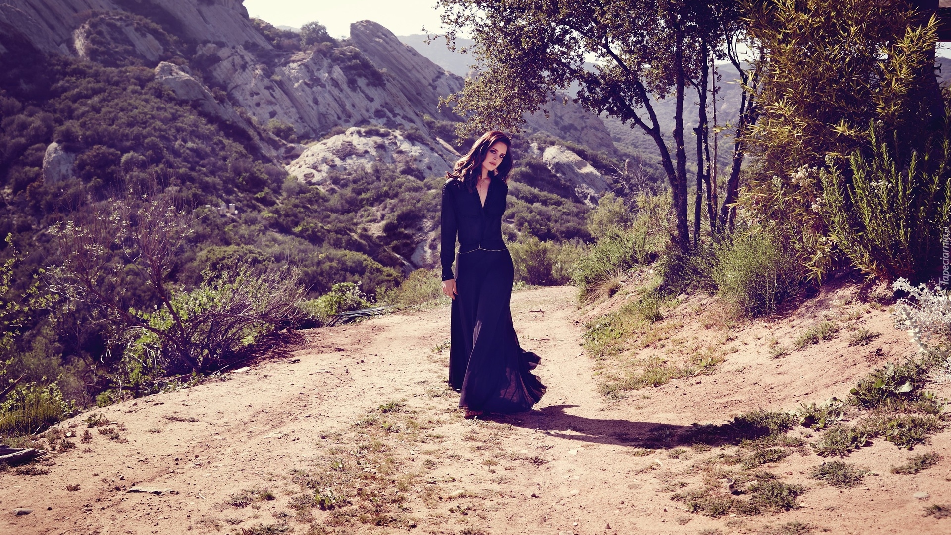Lana Del Rey, Góry, Droga