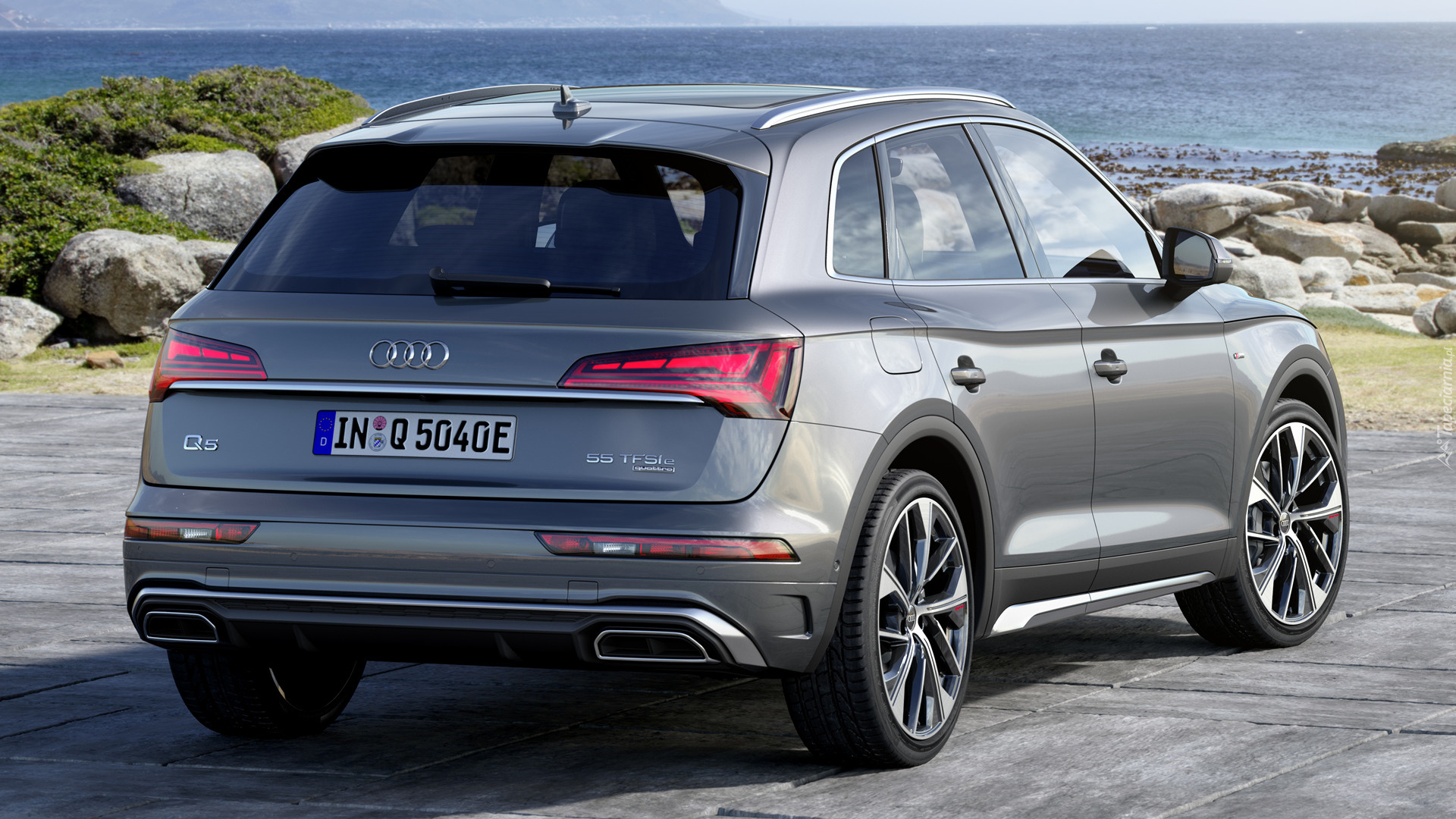 Audi Q5, Hybryda plug-in