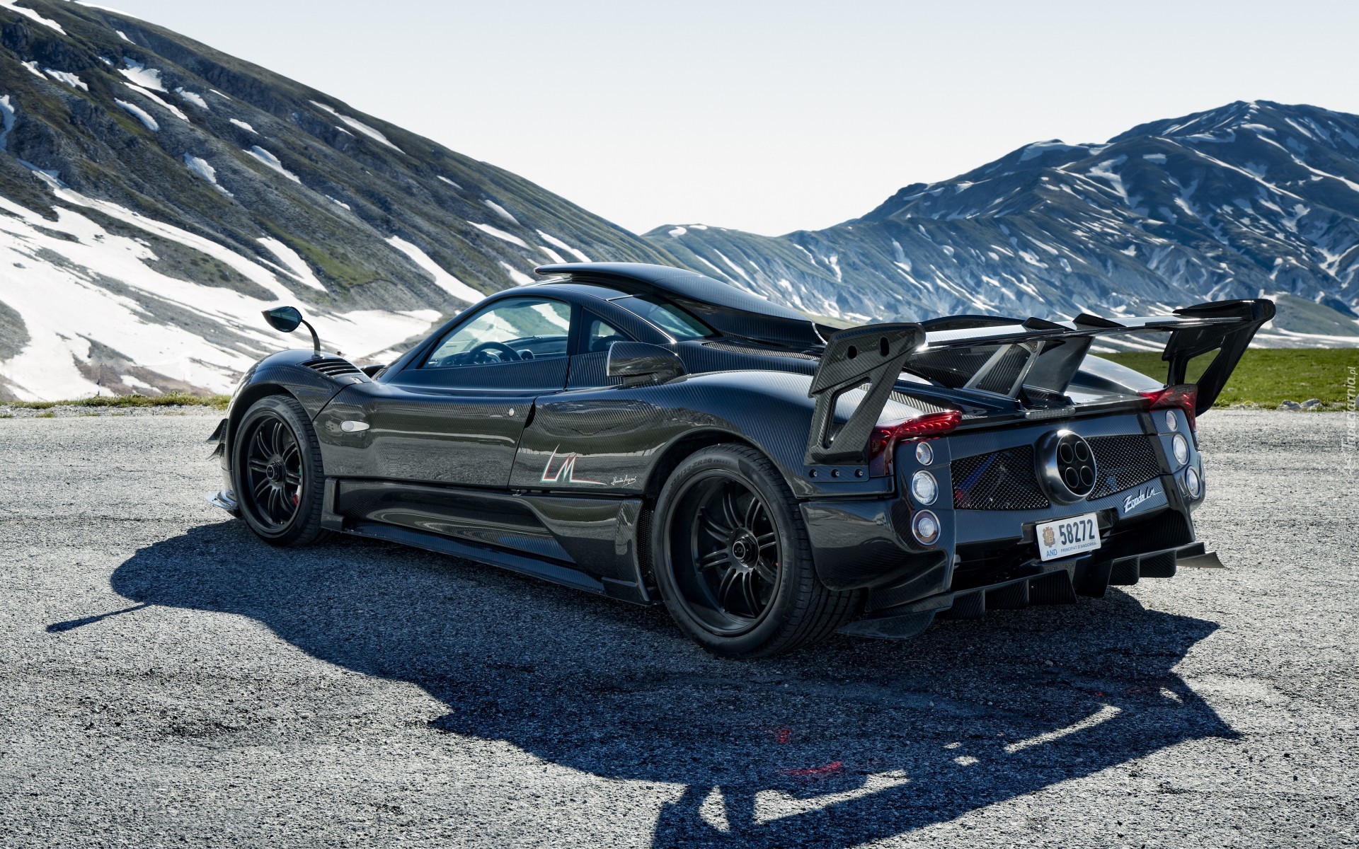 Pagani Zonda 760 LM, 2014, Góry