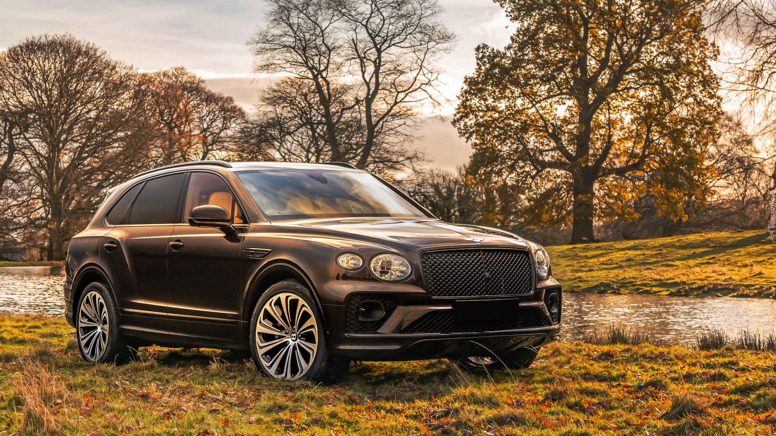 Bentley Bentayga Outdoor Pursuits, 2021