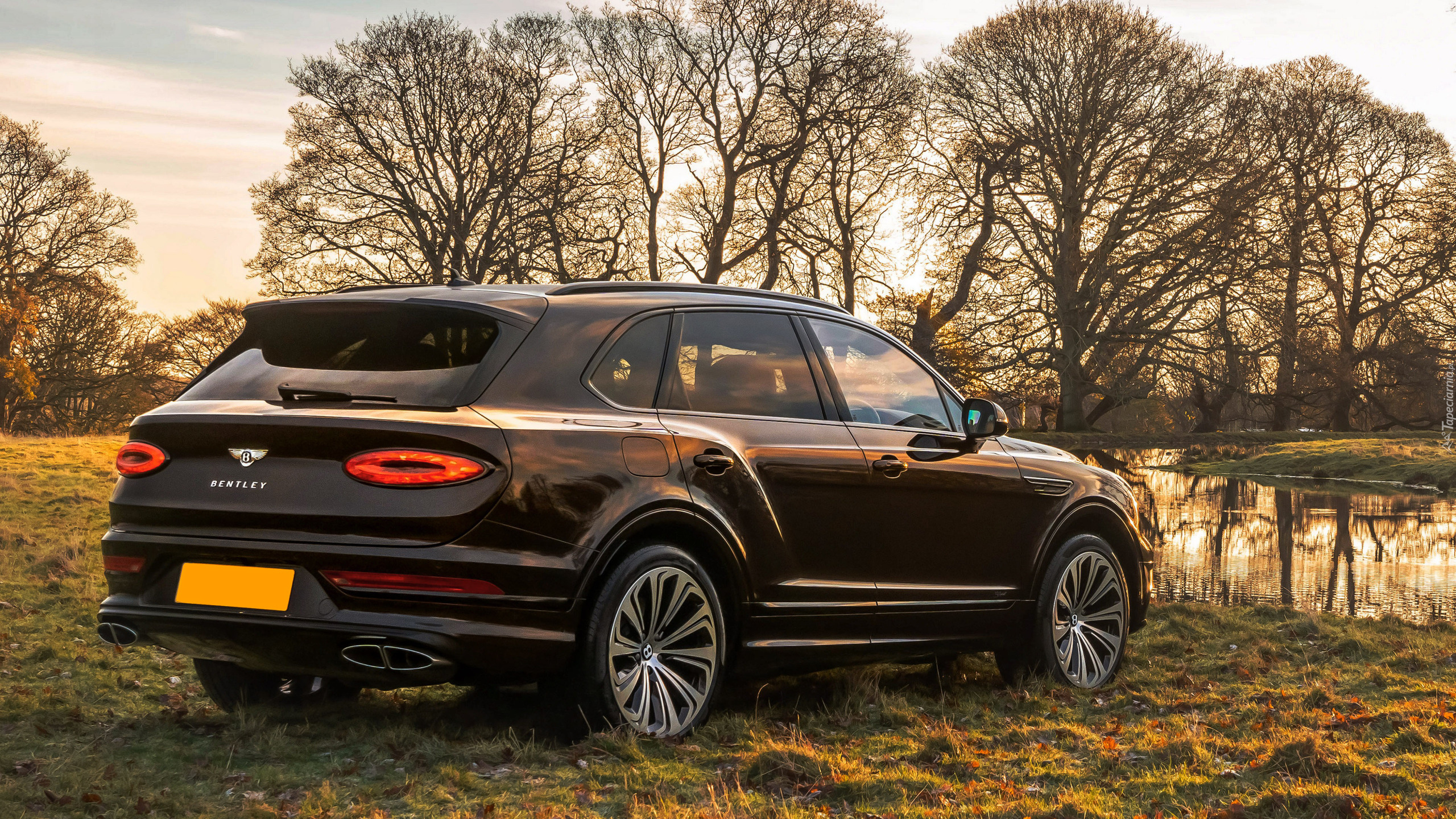 Bentley Bentayga Outdoor Pursuits