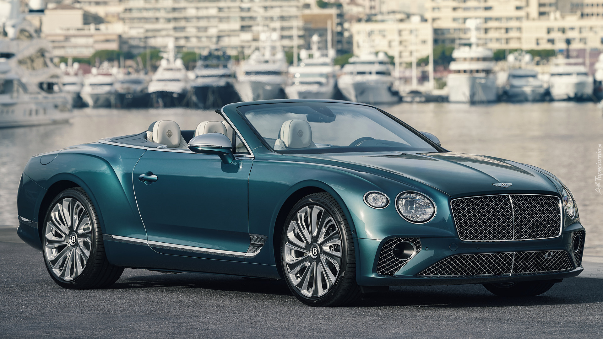 Bentley Continental GT V8 Convertible Mulliner Riviera