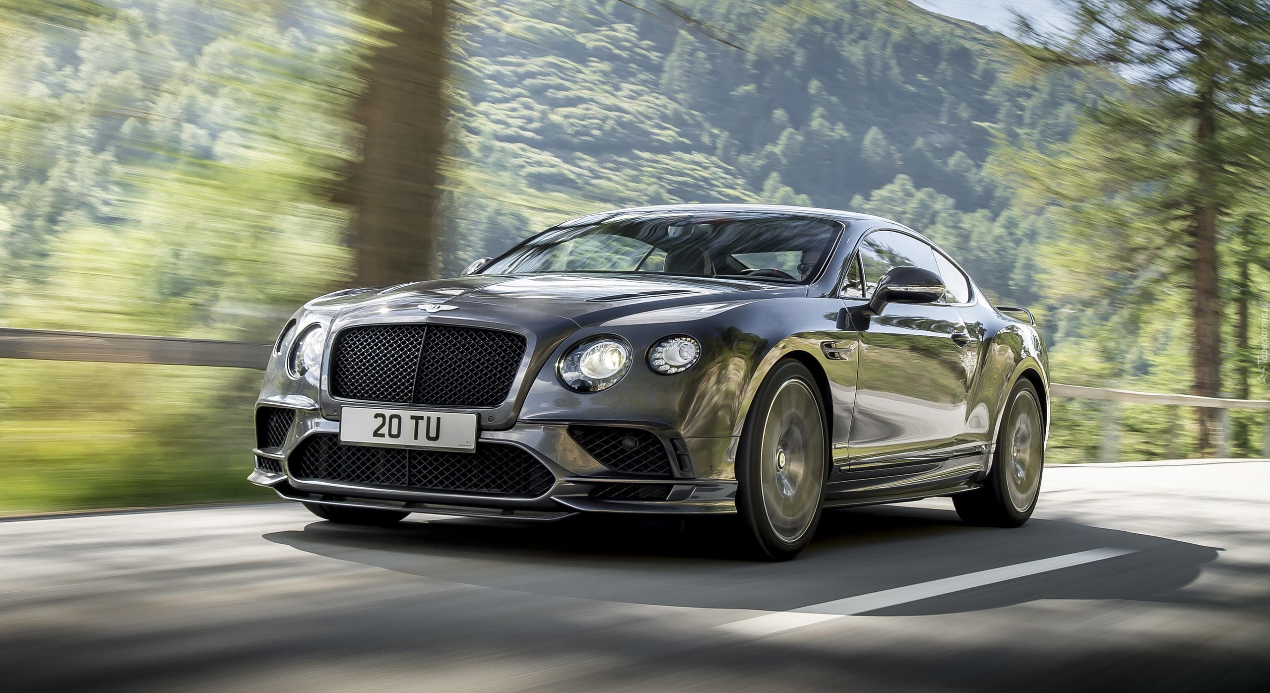 Bentley Continental Supersports, 2017, Droga