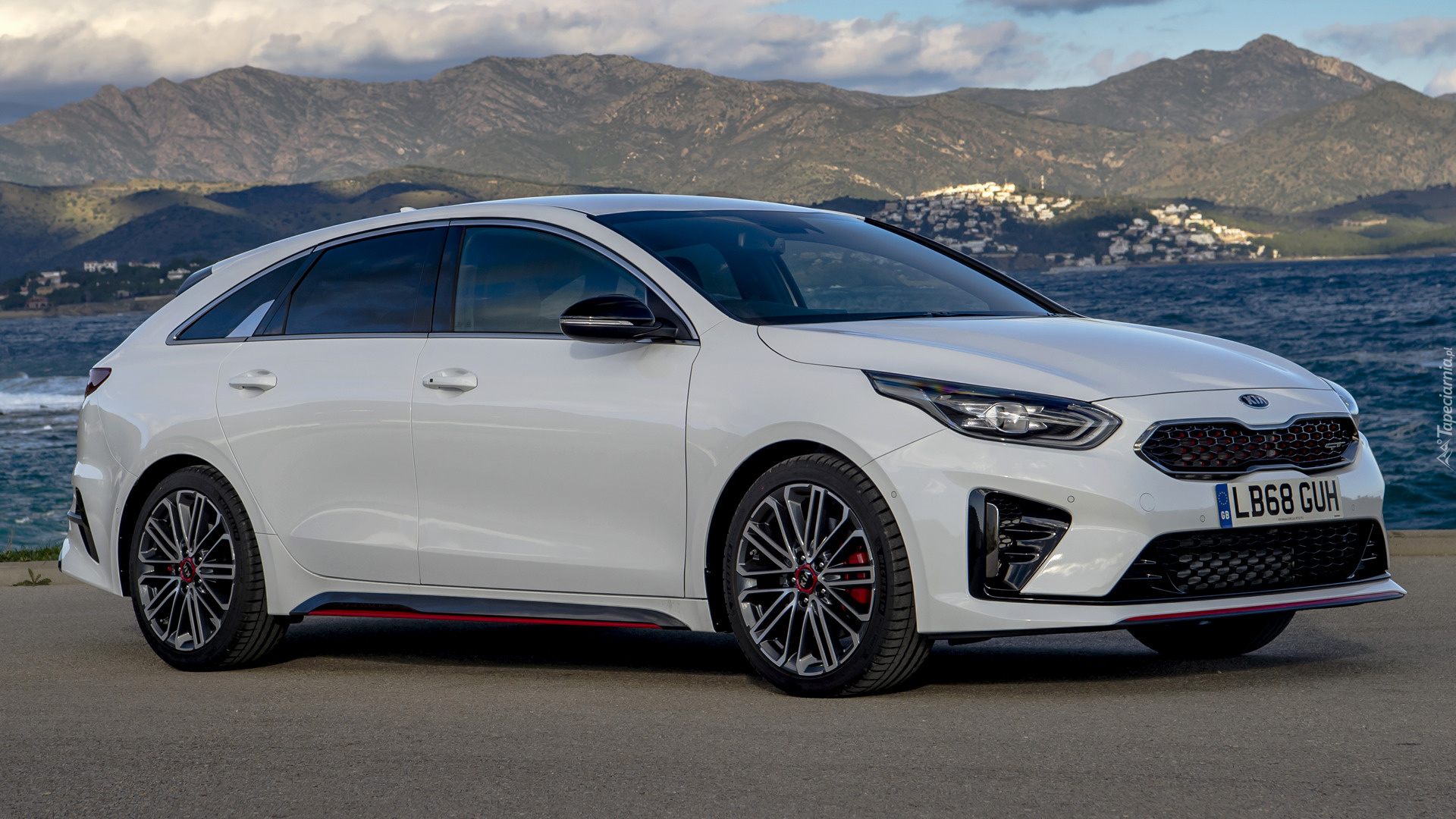 Biała, Kia ProCeed GT