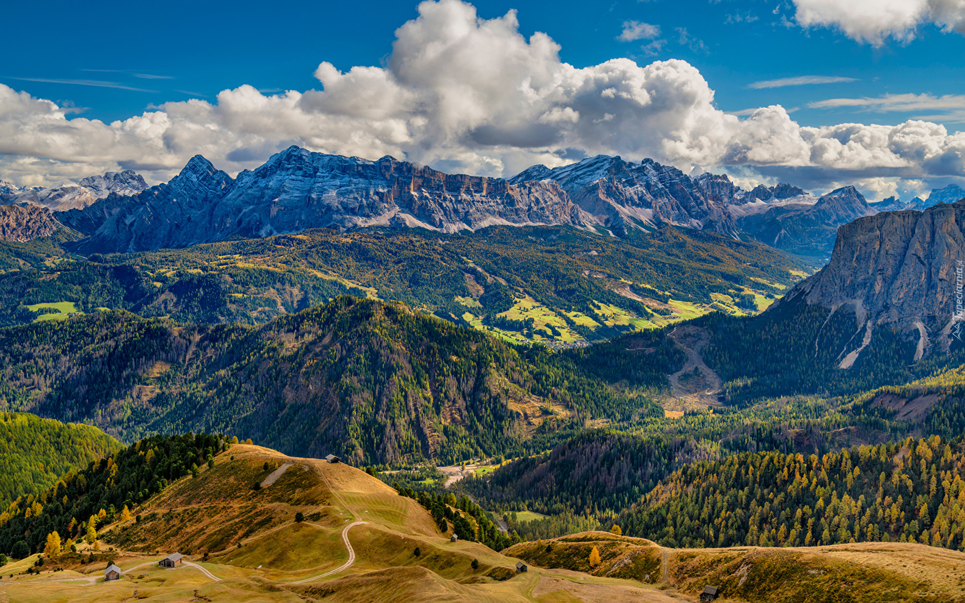Włochy, Południowy Tyrol, Dolomity, Góry, Dolina, Val Badia, Lasy, Białe, Chmury