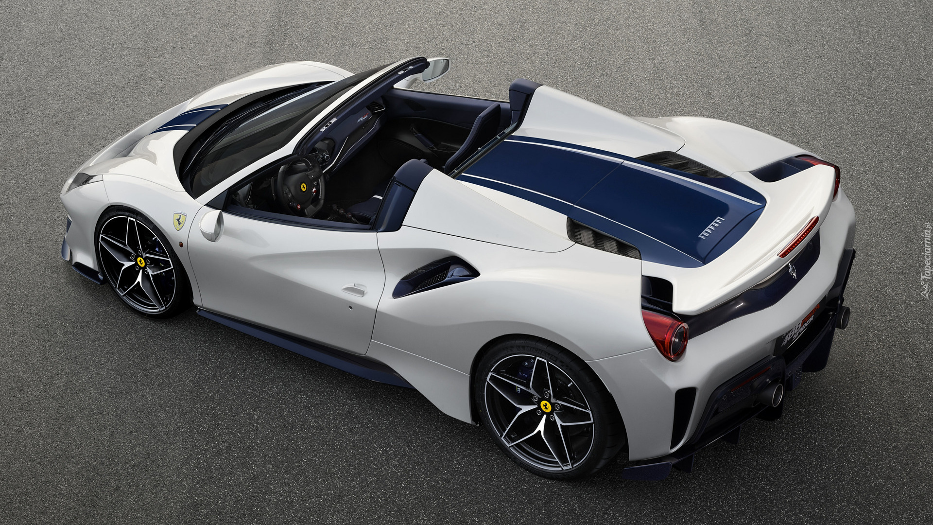 Ferrari 488 Pista