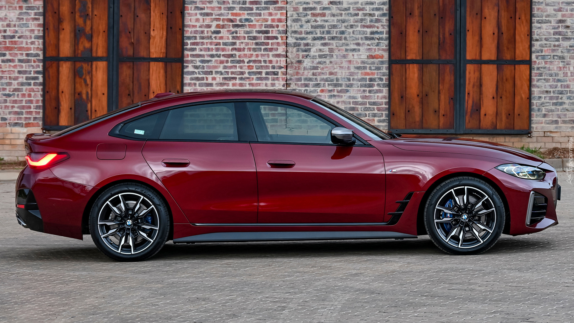 BMW M440i Gran Coupe, Bok