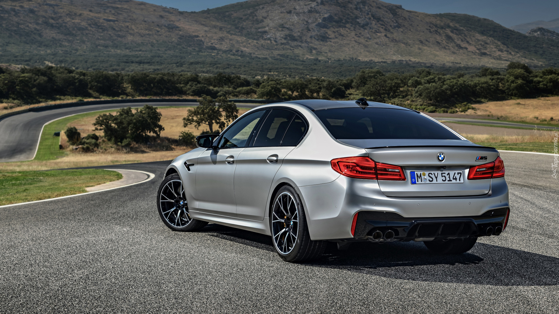 BMW M5 F90