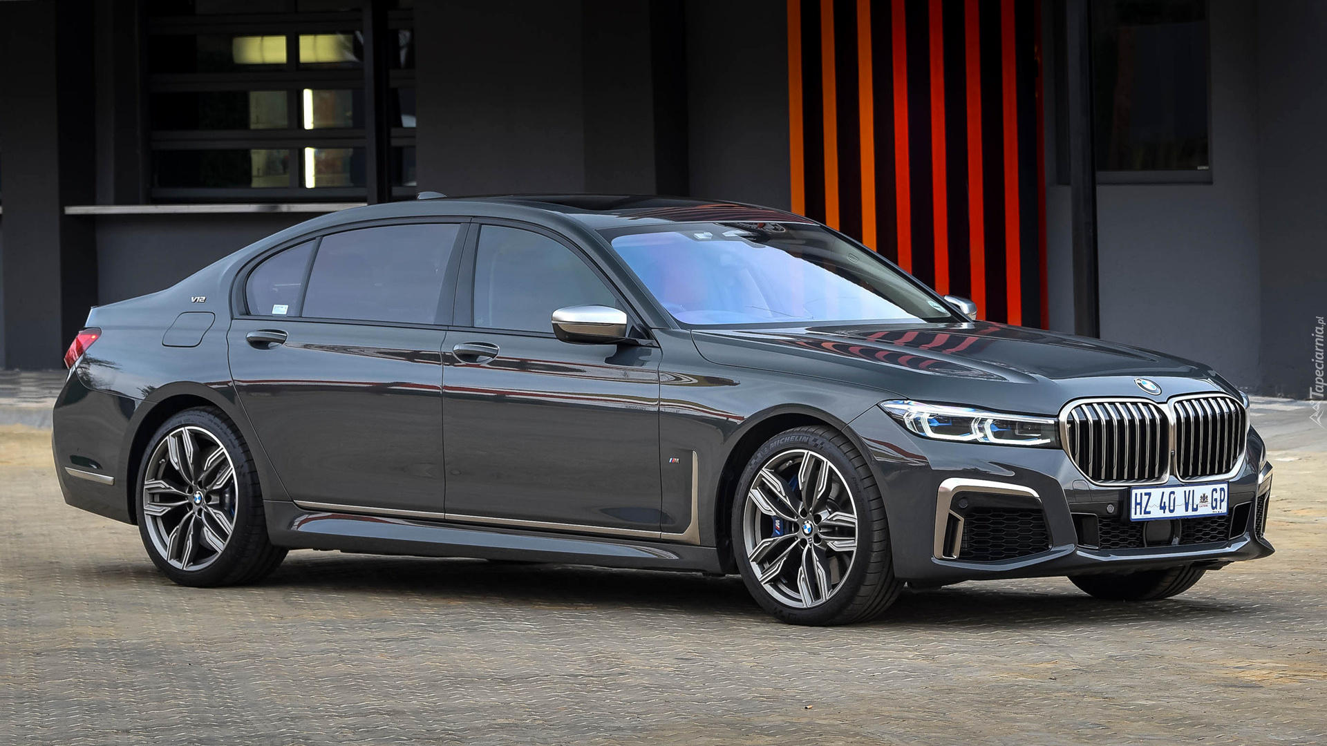 BMW M760i, Seria 7