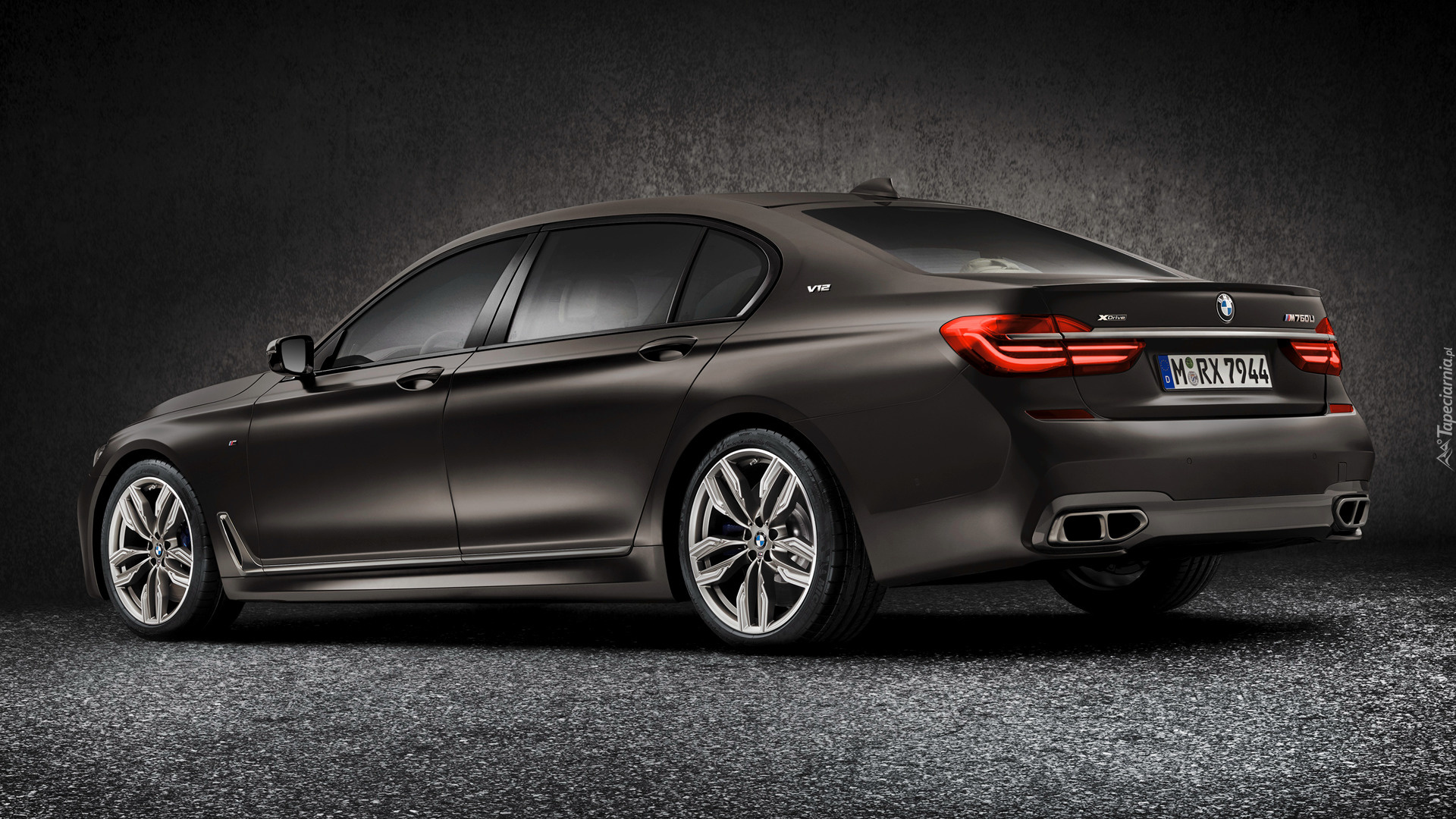 BMW M760Li G12