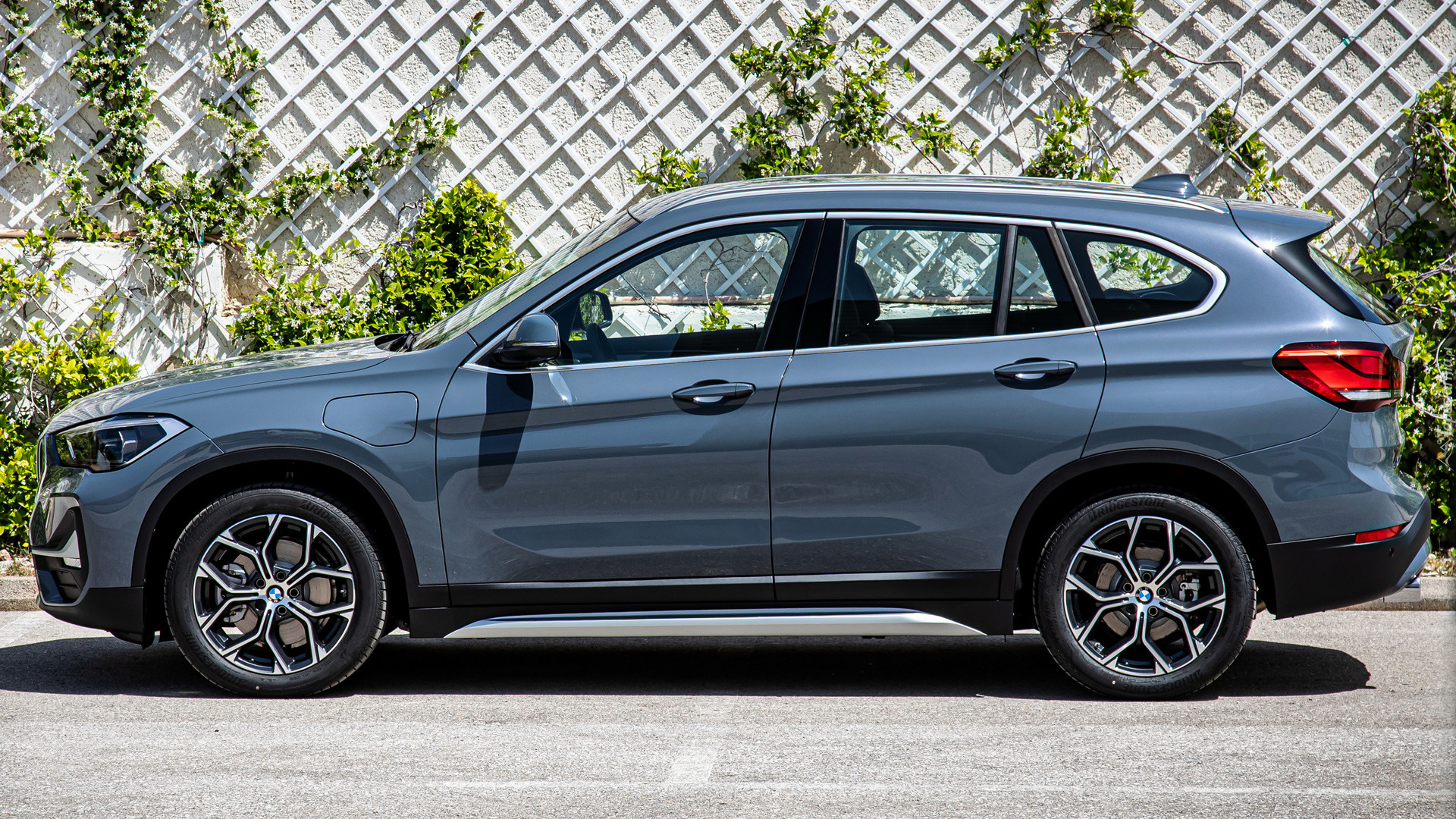 BMW X1, Plug-in, Hybryda