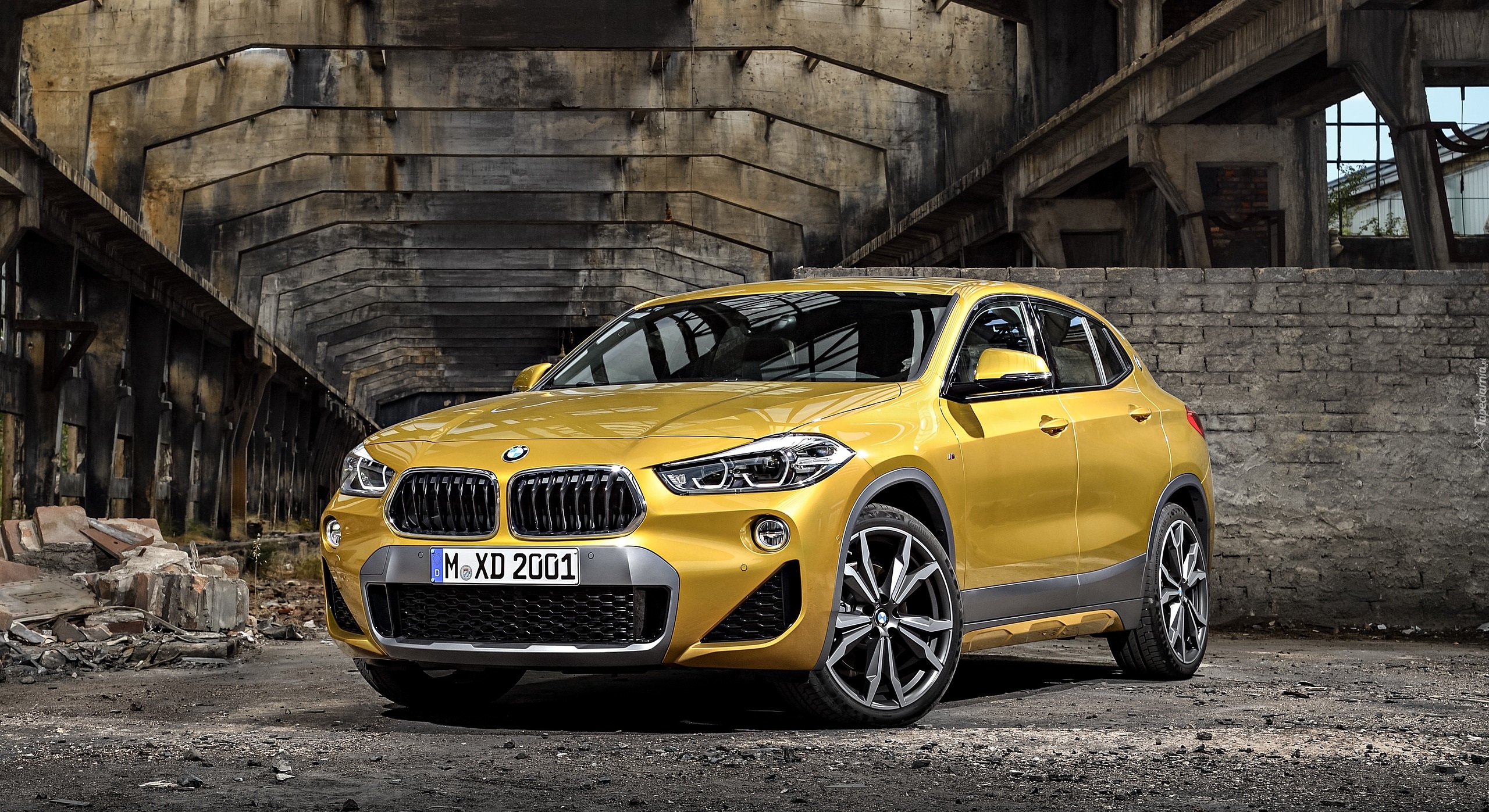 BMW X2, 2018, Zaniedbane, Wnętrze