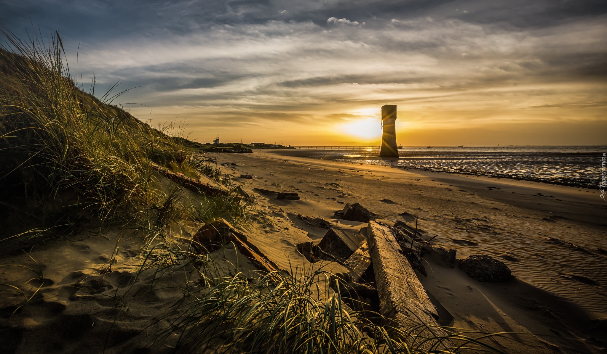 Plaża, Wschód słońca, Morze, Budowla