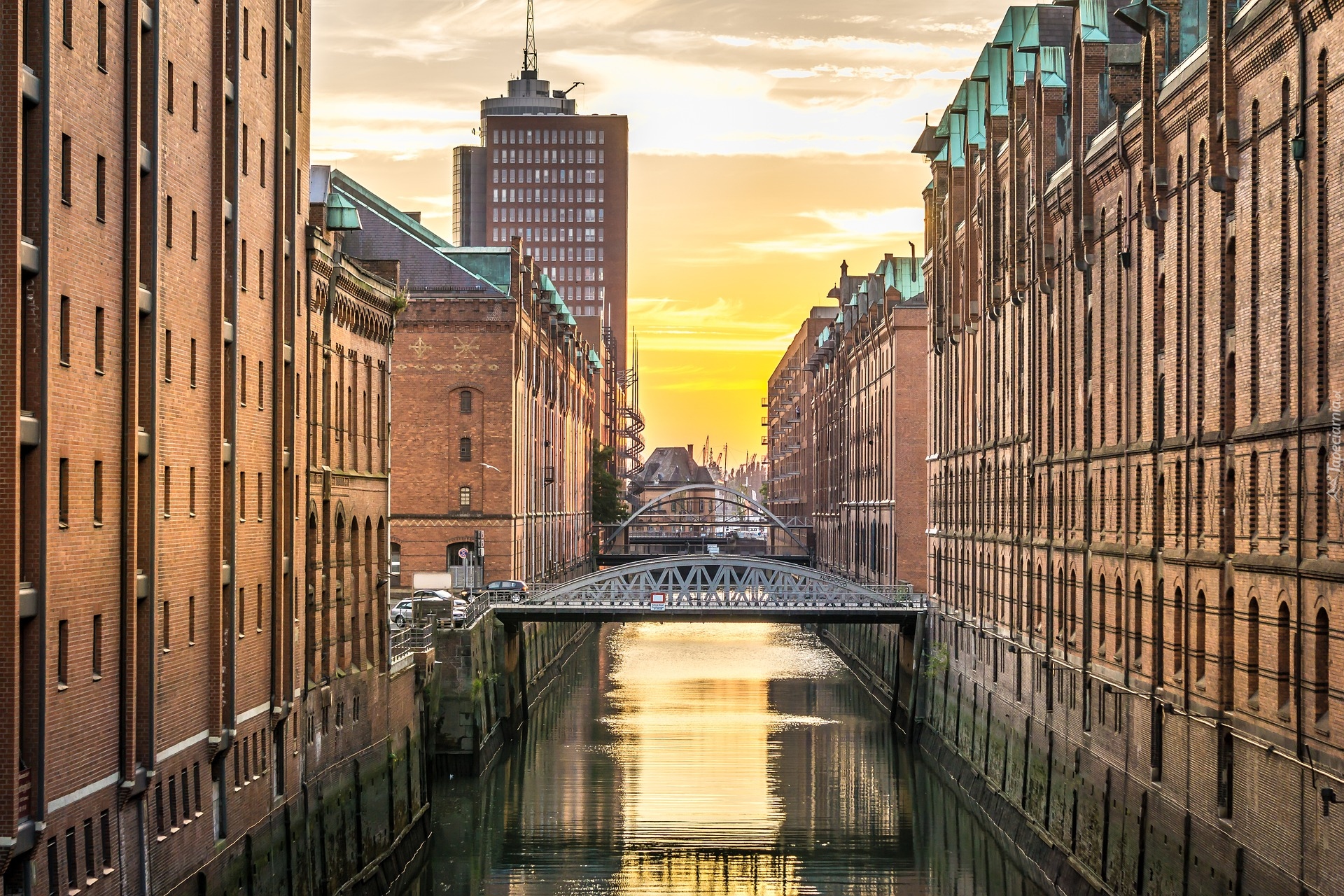 Niemcy, Hamburg, Speicherstadt, Domy, Most, Kanał