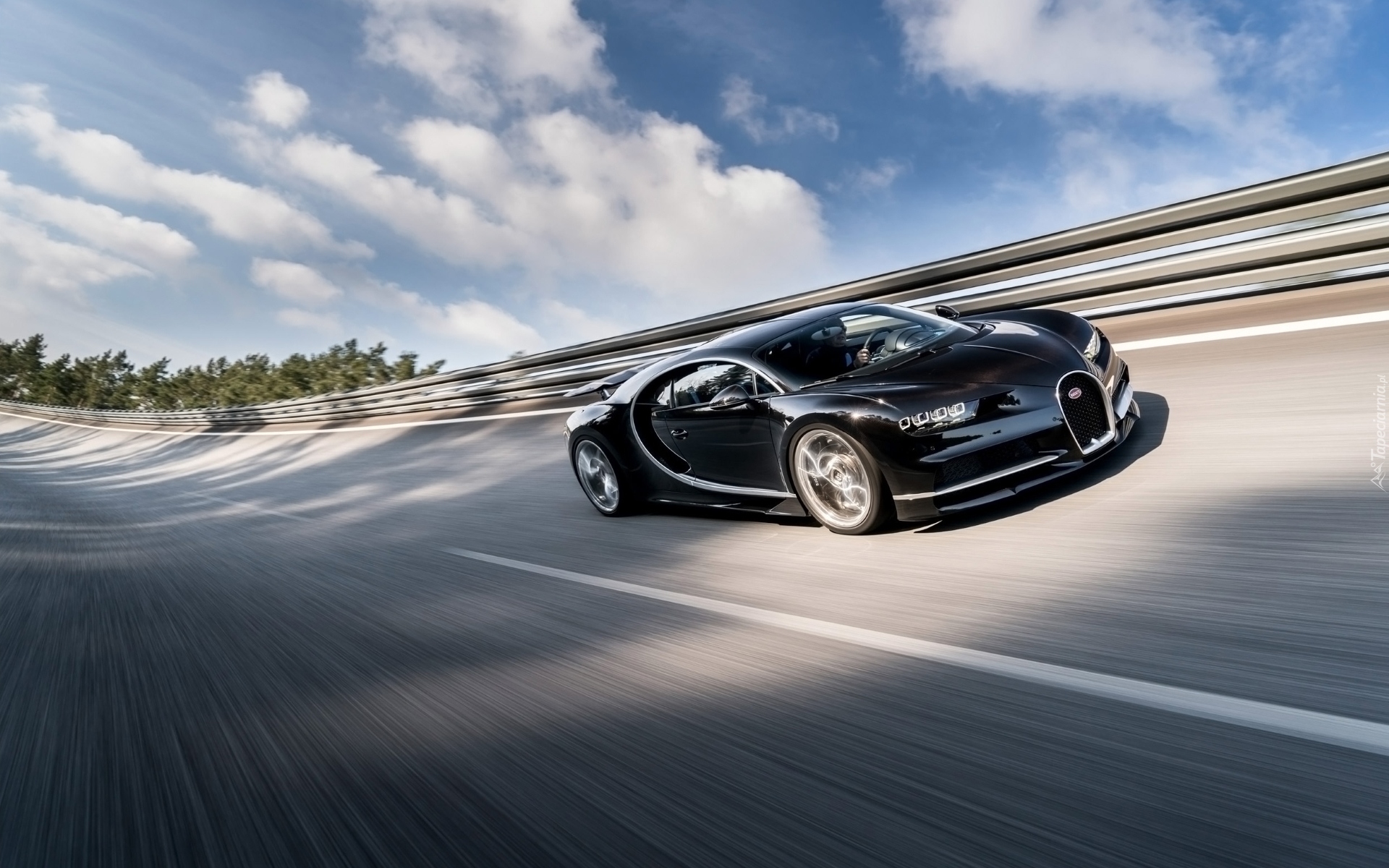 Bugatti Chiron, 2016, Droga