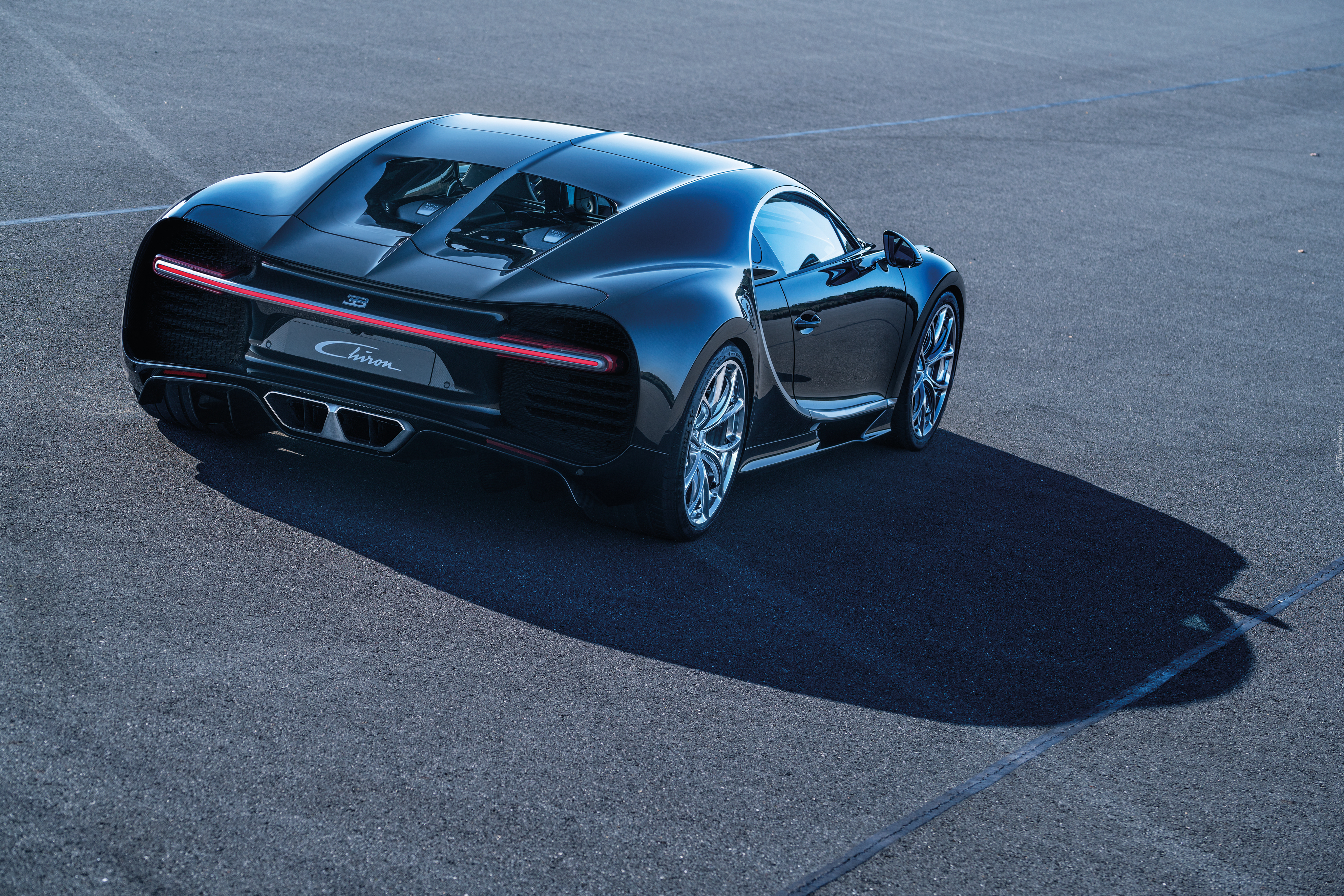 Bugatti Chiron, 2016