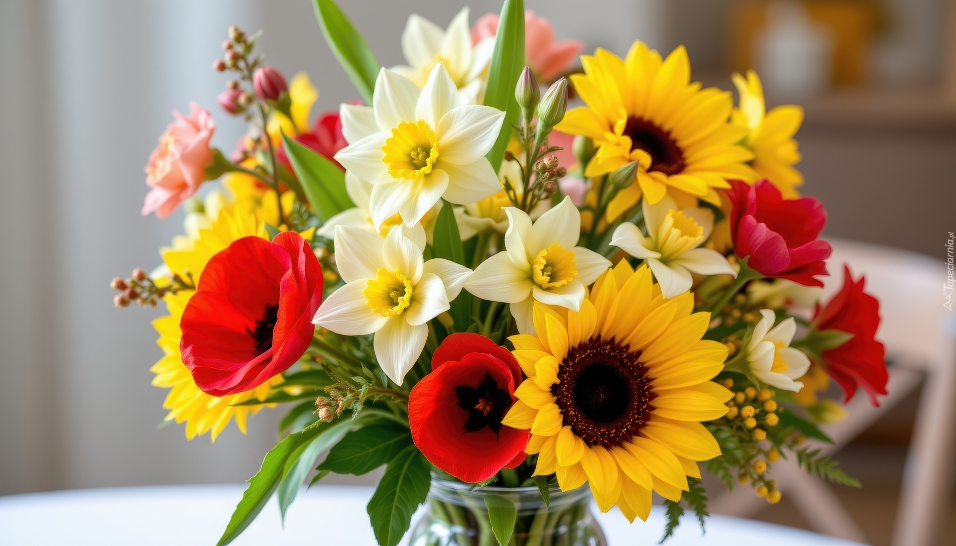 Kwiaty, Słoneczniki, Maki, Narcyzy, Bukiet, Wazon