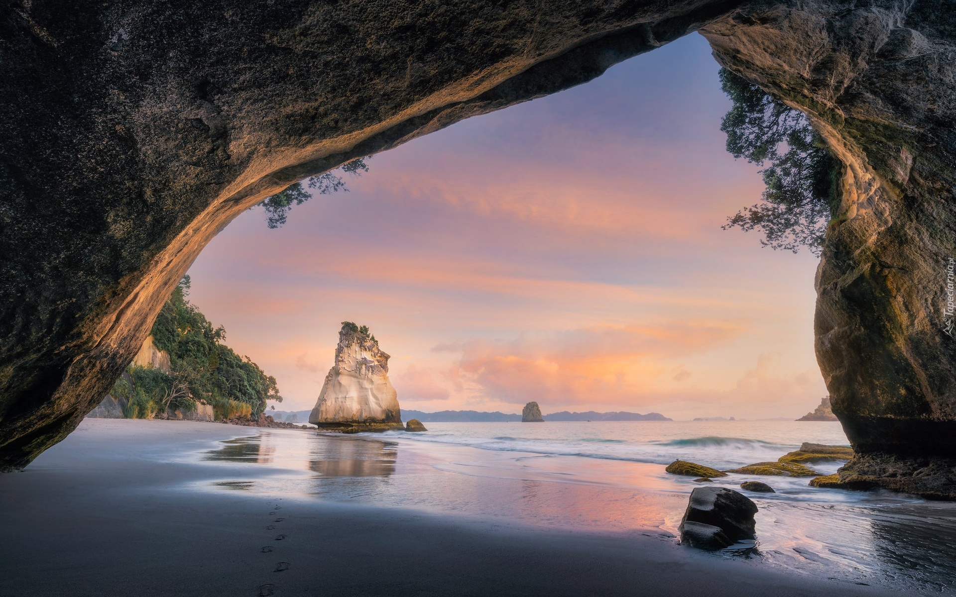 Morze, Wybrzeże, Jaskinia, Cathedral Cove, Skały, Półwysep Coromandel, Region Waikato, Nowa Zelandia